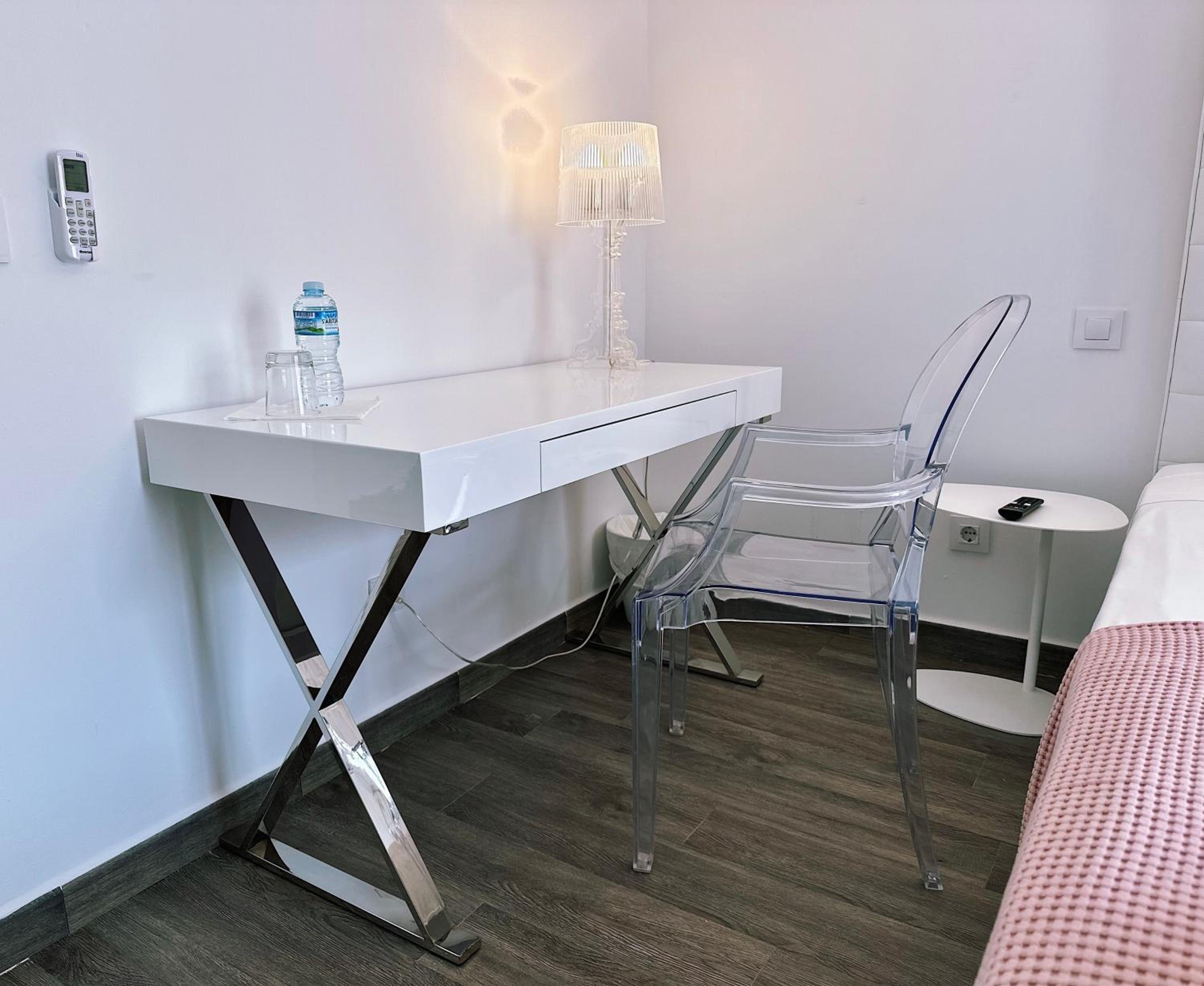 bhc Boutique Hostal Cala Millor