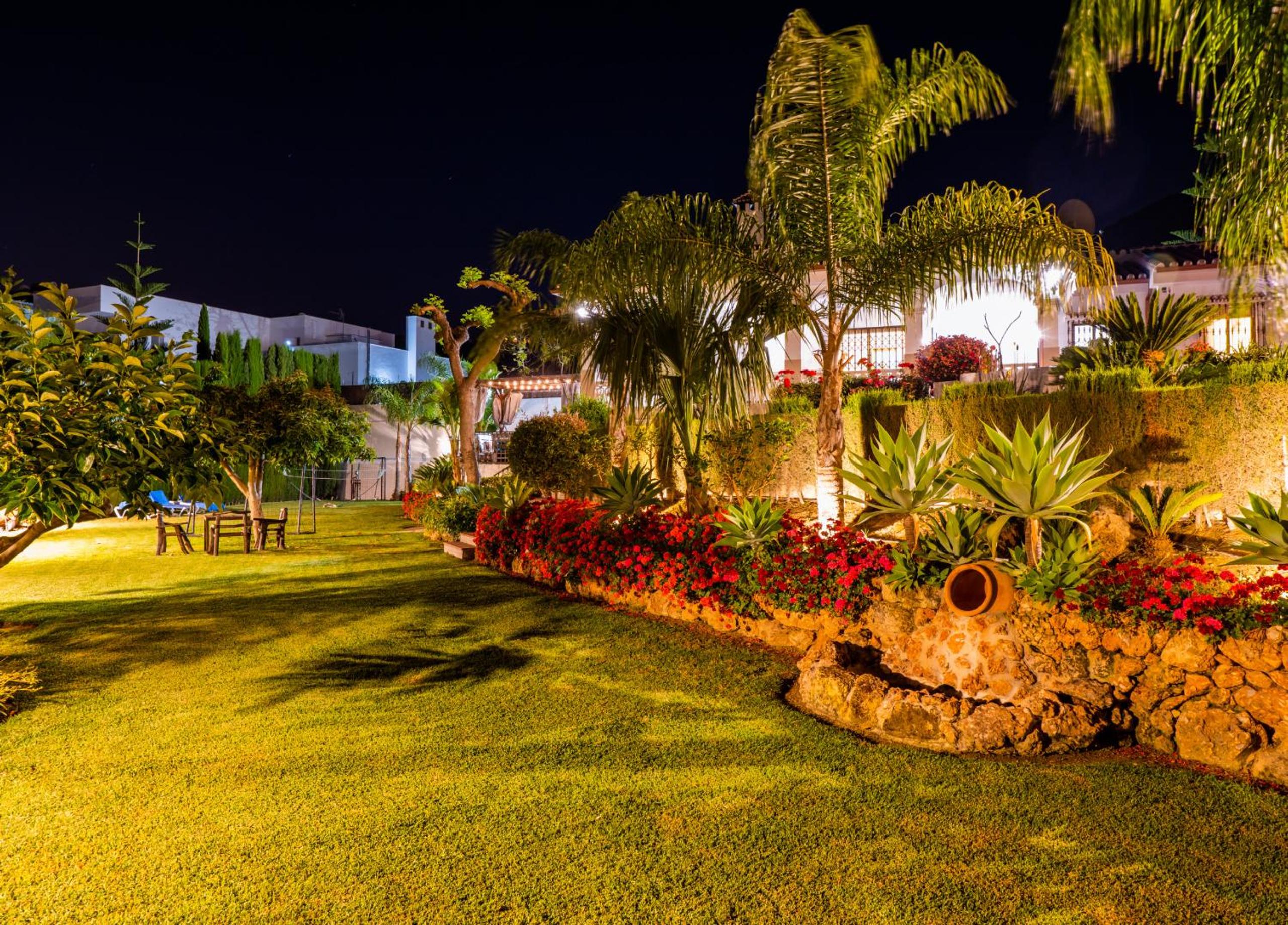 Cubo's Villa Esmeralda view 3