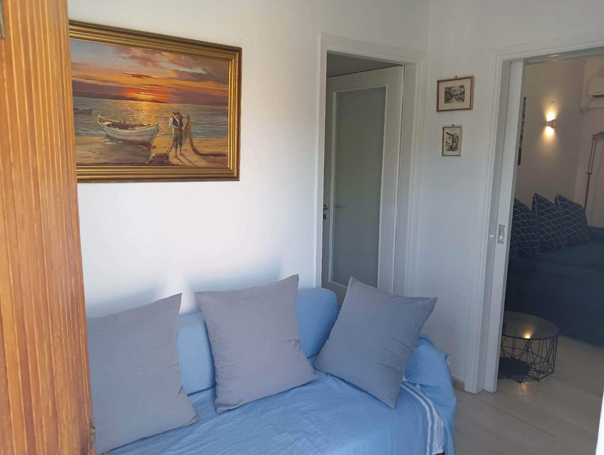 Apartment with sea view view 5