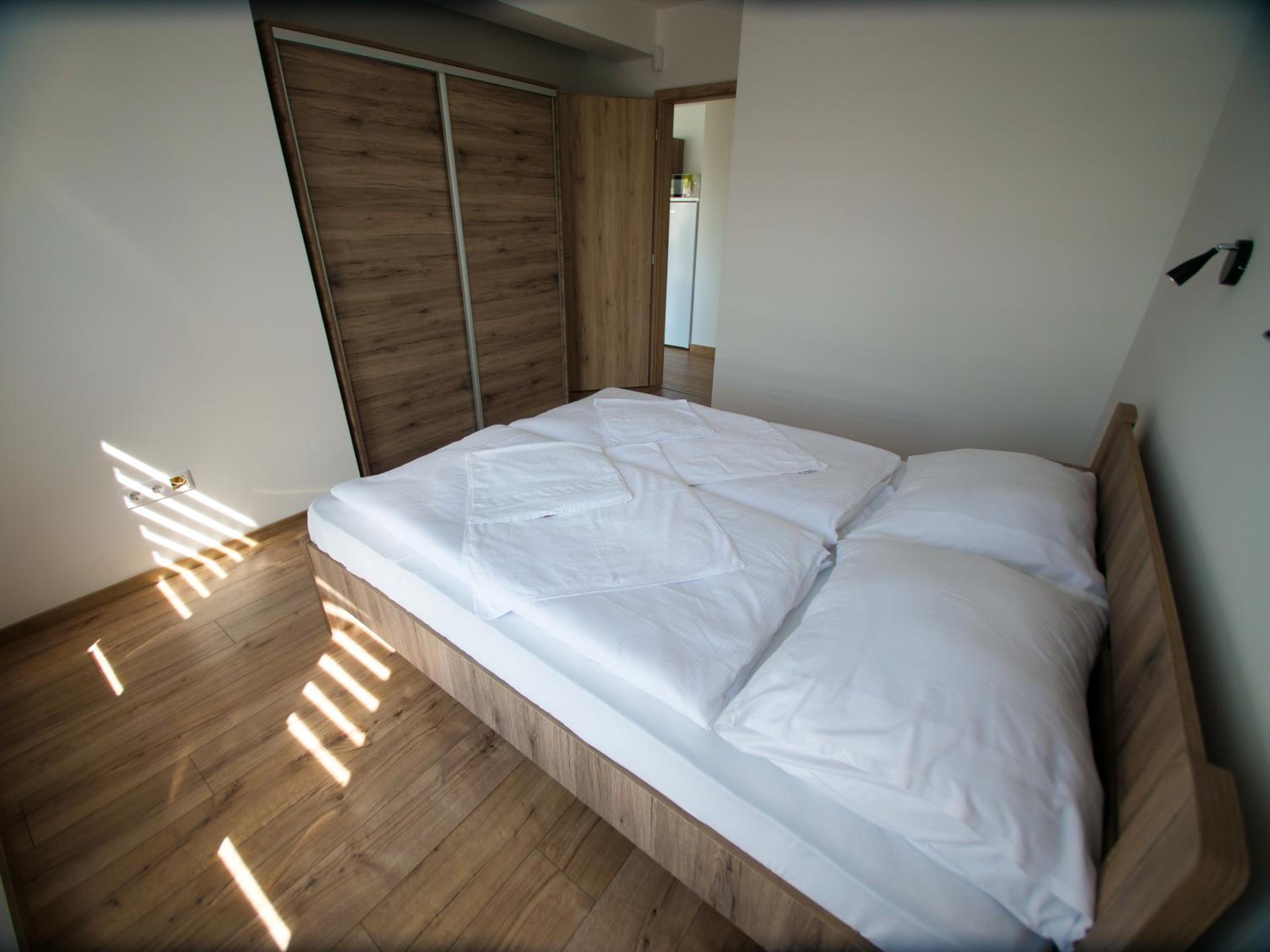 Zea Apartmanház