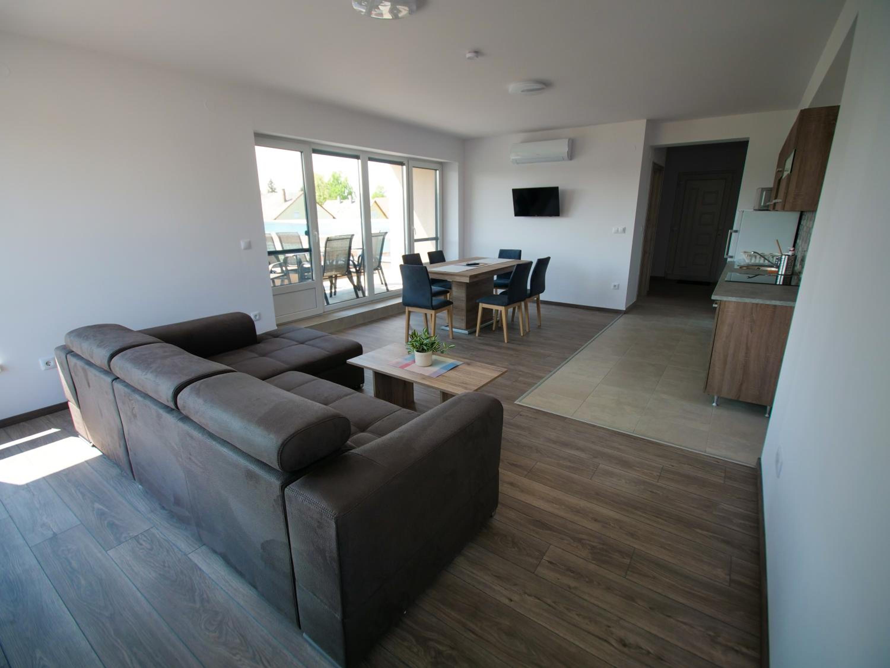 Zea Apartmanház