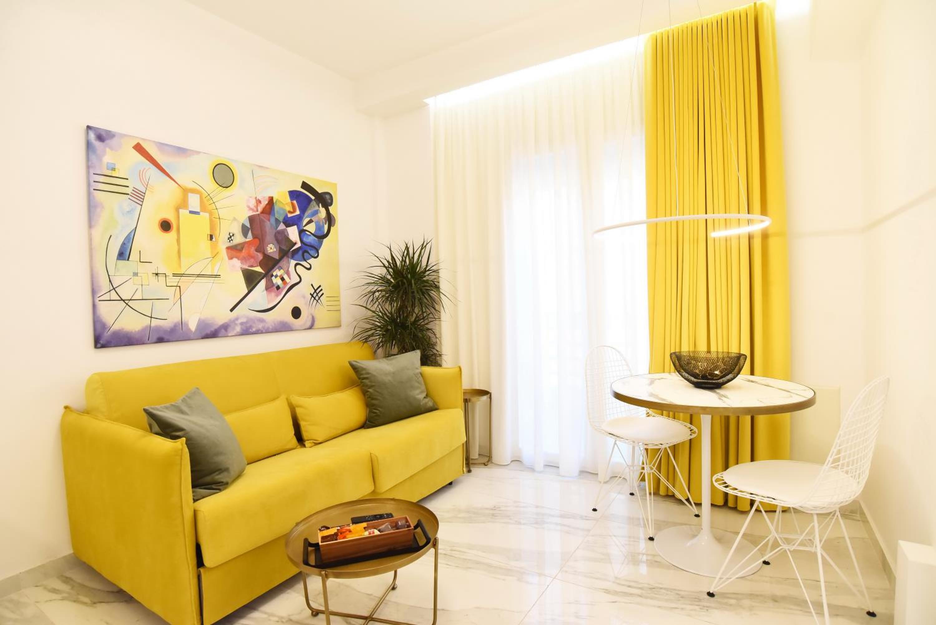 Hotel Αclass suits 2 - Image 1