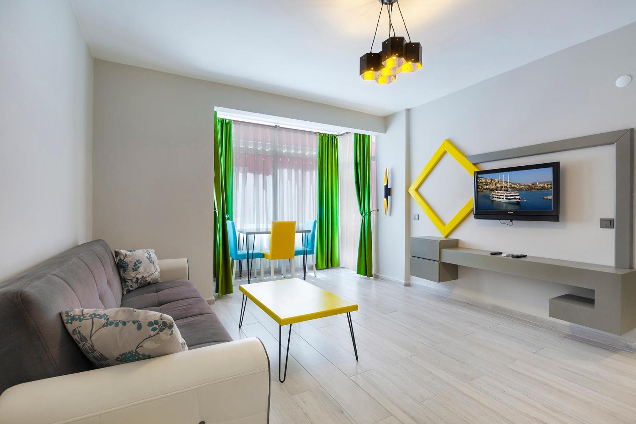 Twin Apart Hotel - Image 9