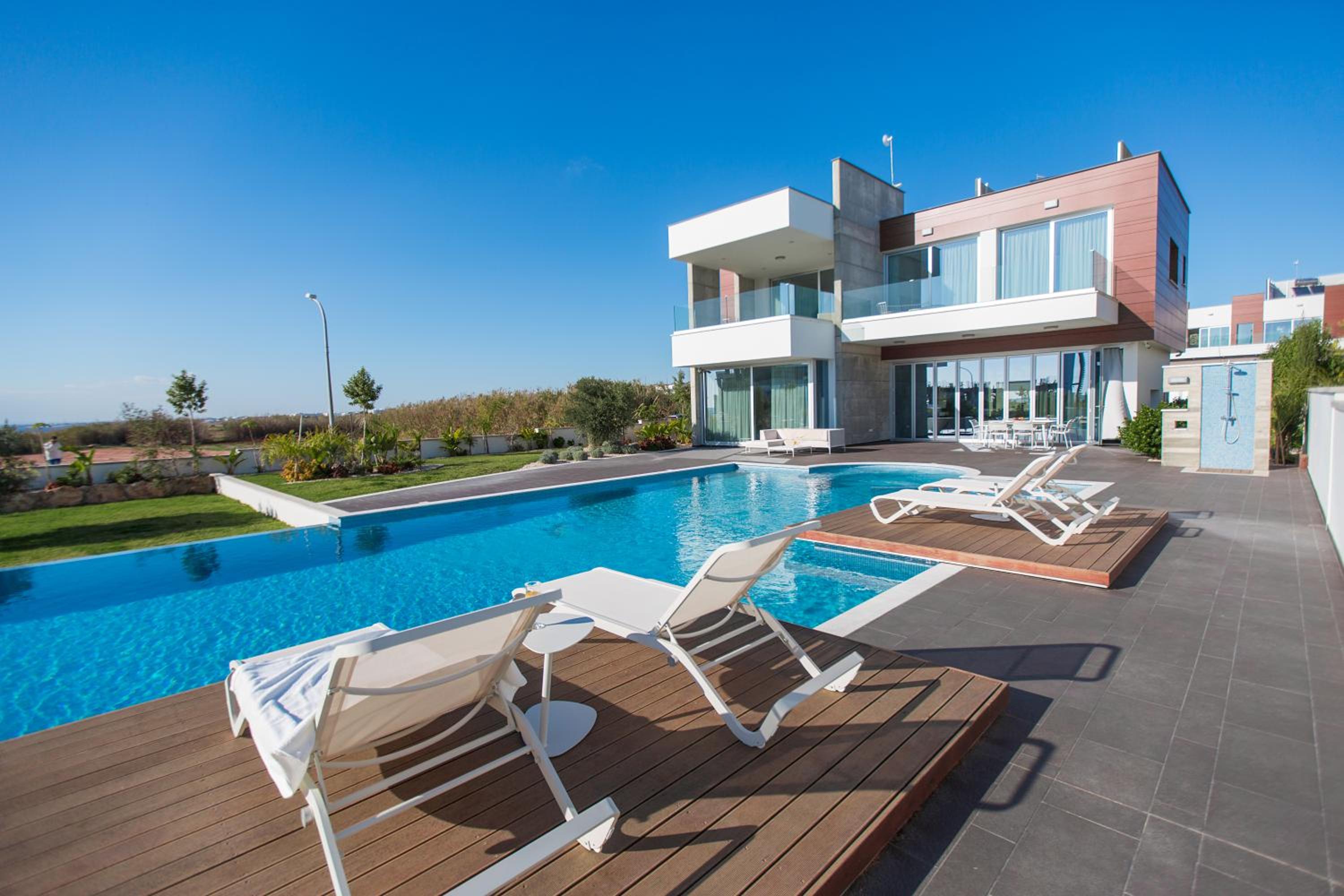 Hotel Vivo Mare 3 Bedroom Villas - Image 1