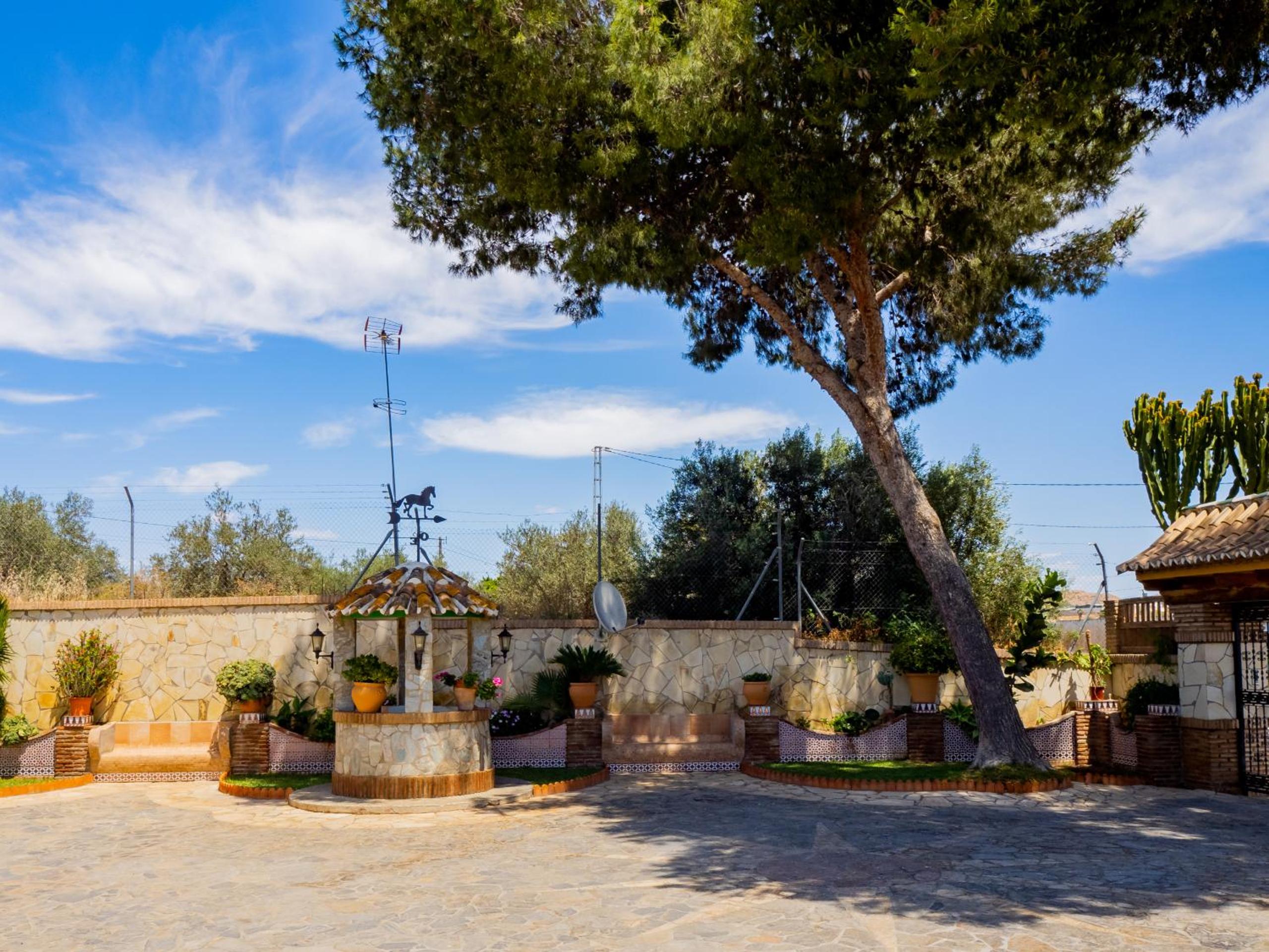Cubo's Villa Fina & Minigolf included