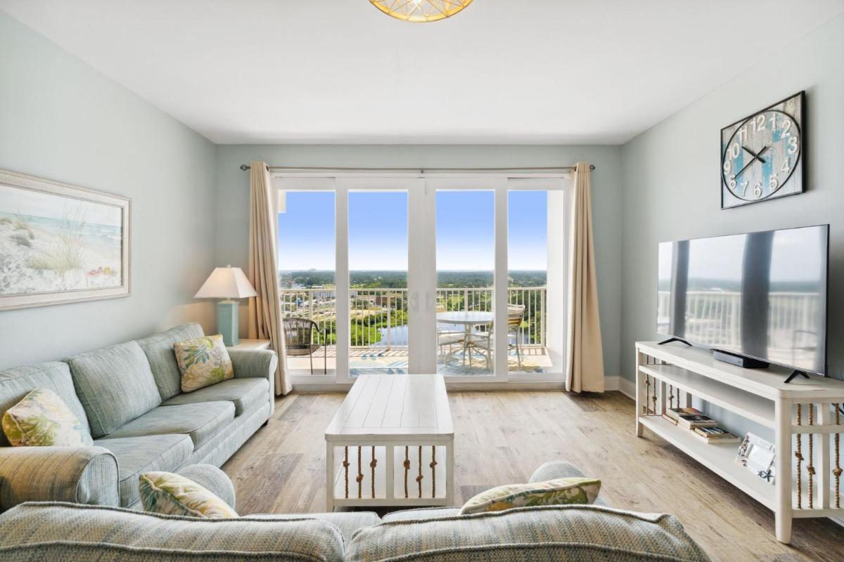Laketown Wharf #1628 by Nautical Properties view 5