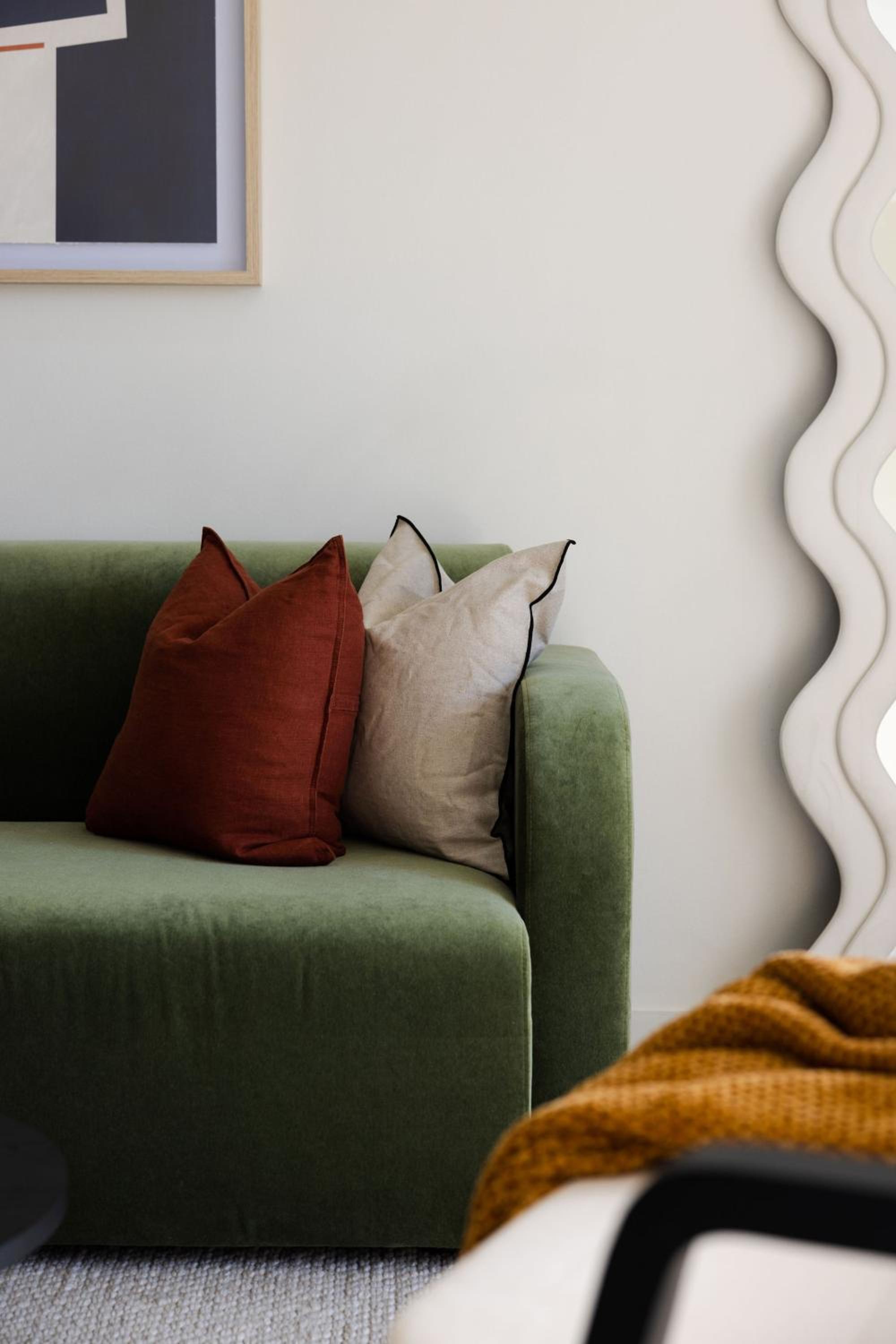 Kahlo Alexandria - Stylish 2 bdrm Walk to Train