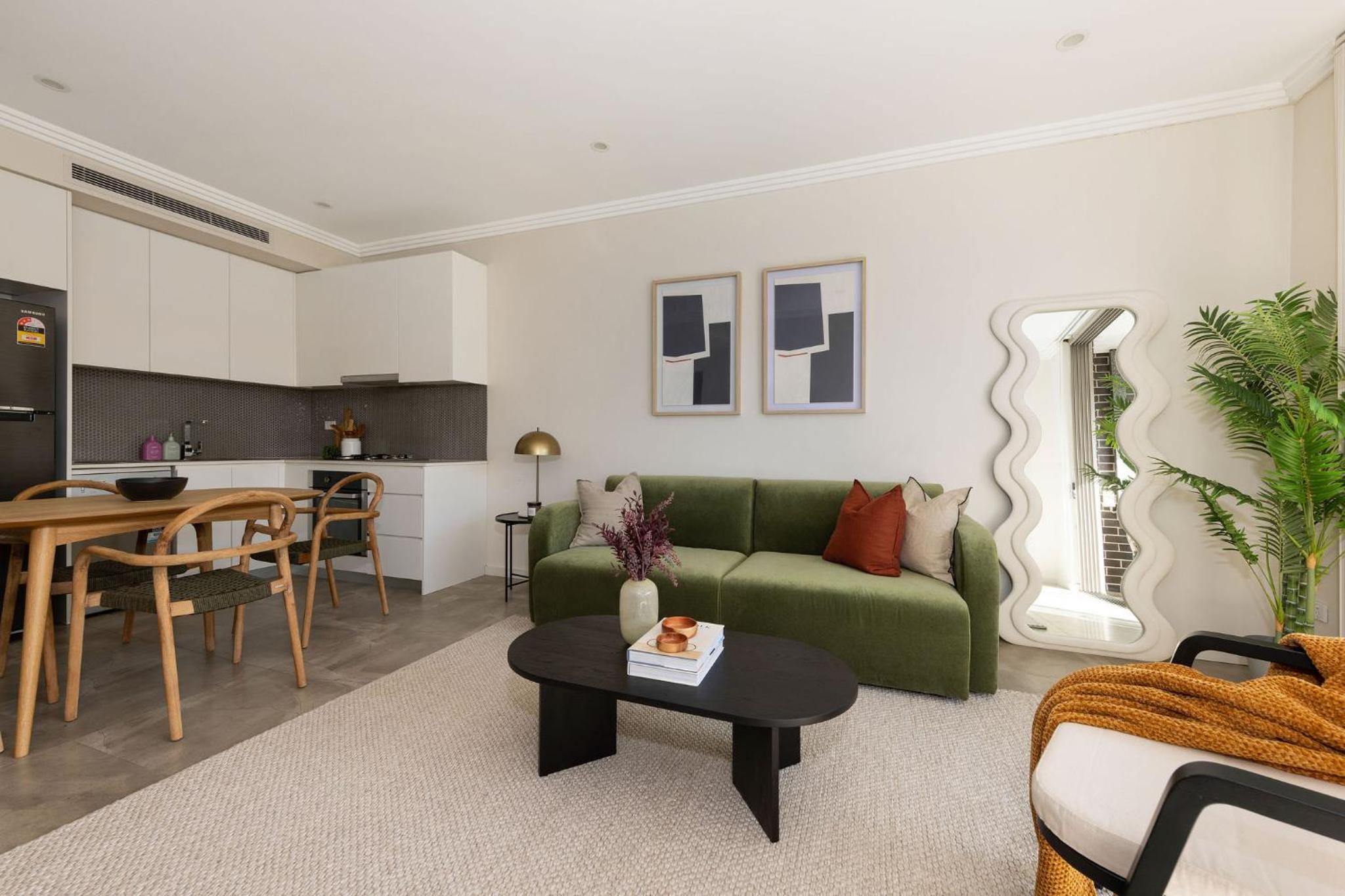 Kahlo Alexandria - Stylish 2 bdrm Walk to Train