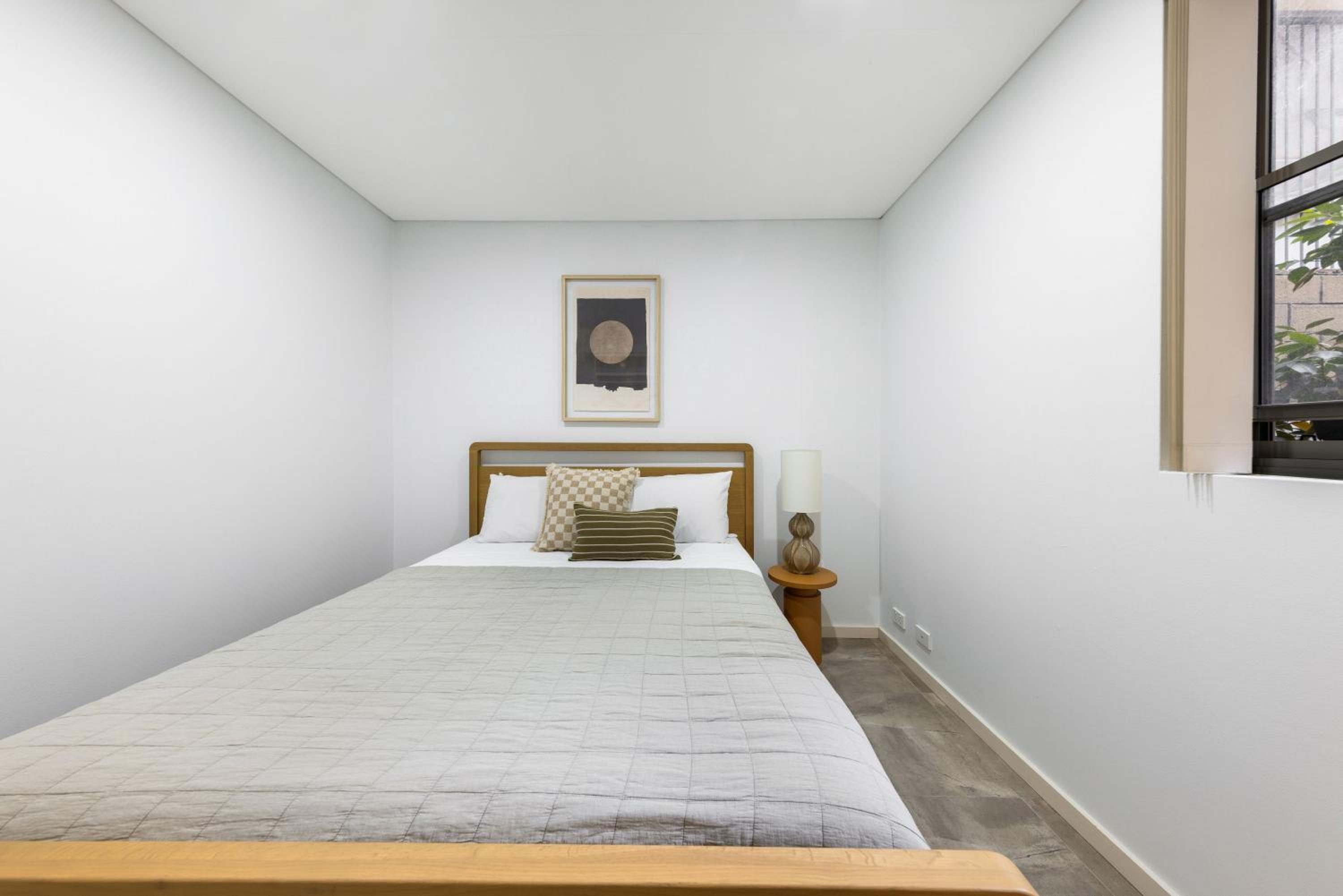 Kahlo Alexandria - Stylish 2 bdrm Walk to Train