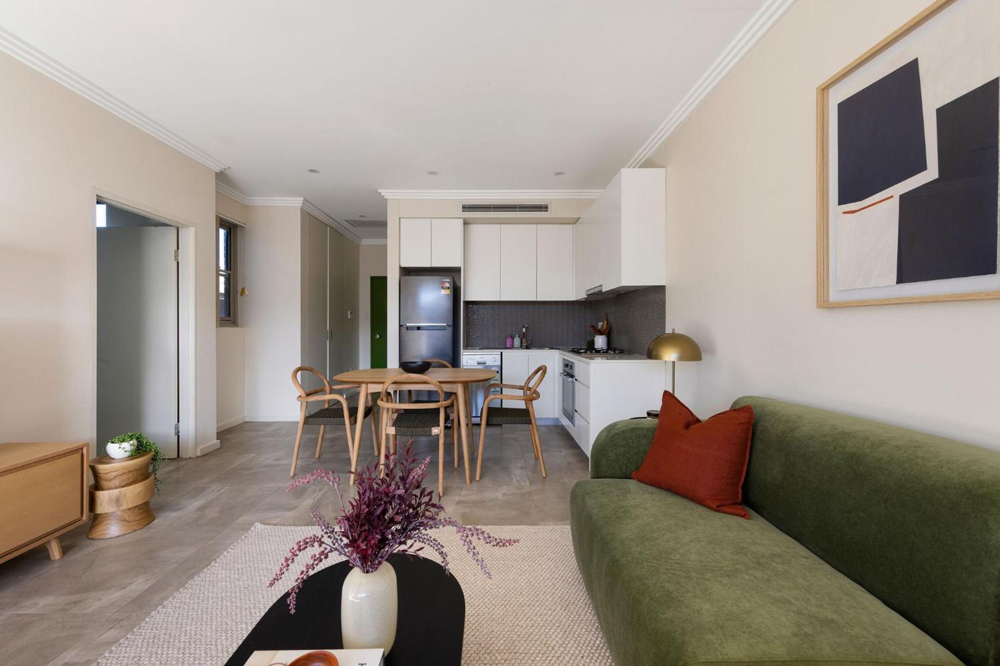 Kahlo Alexandria - Stylish 2 bdrm Walk to Train