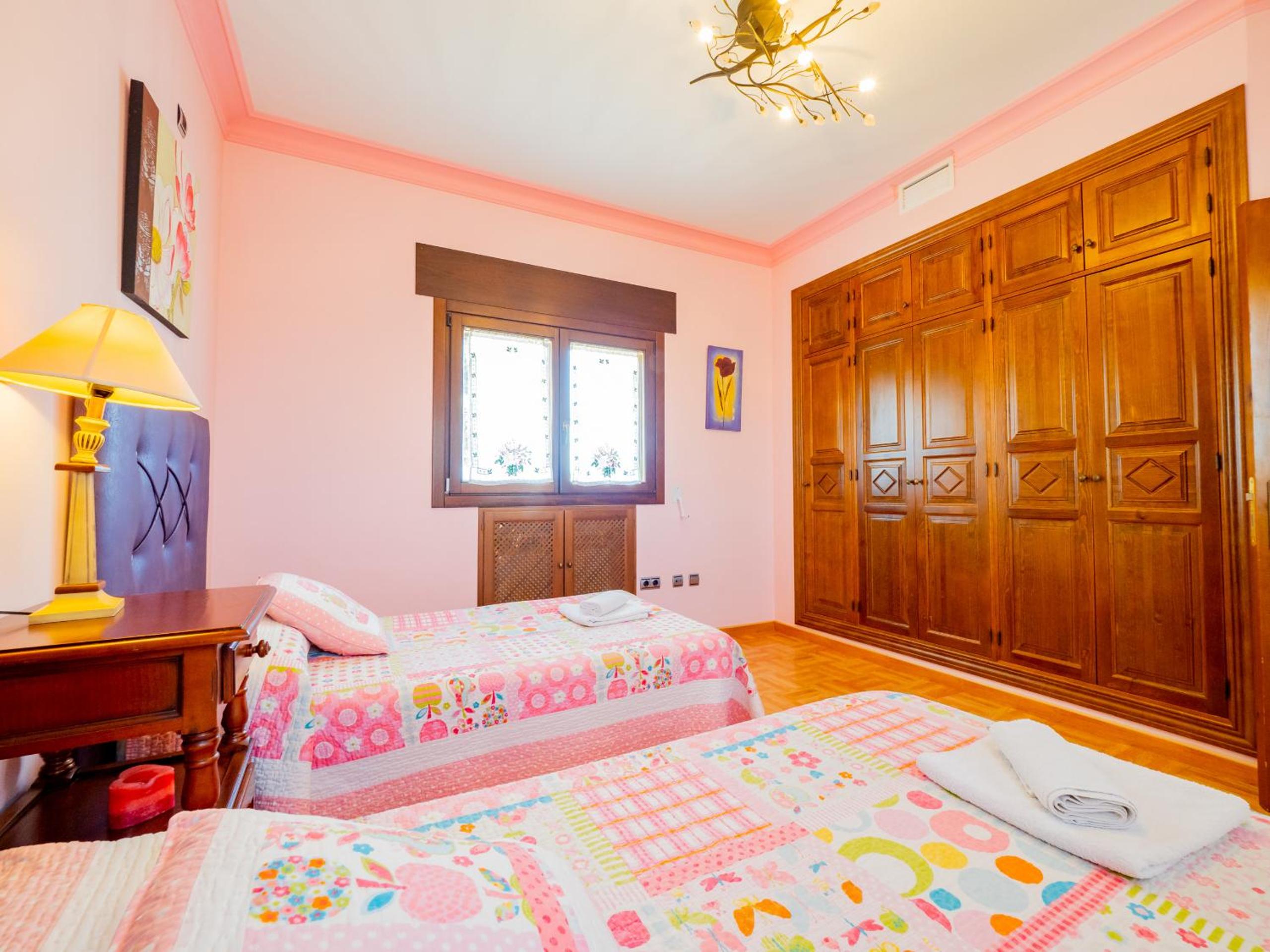 Cubo's Villa Fina & Minigolf included