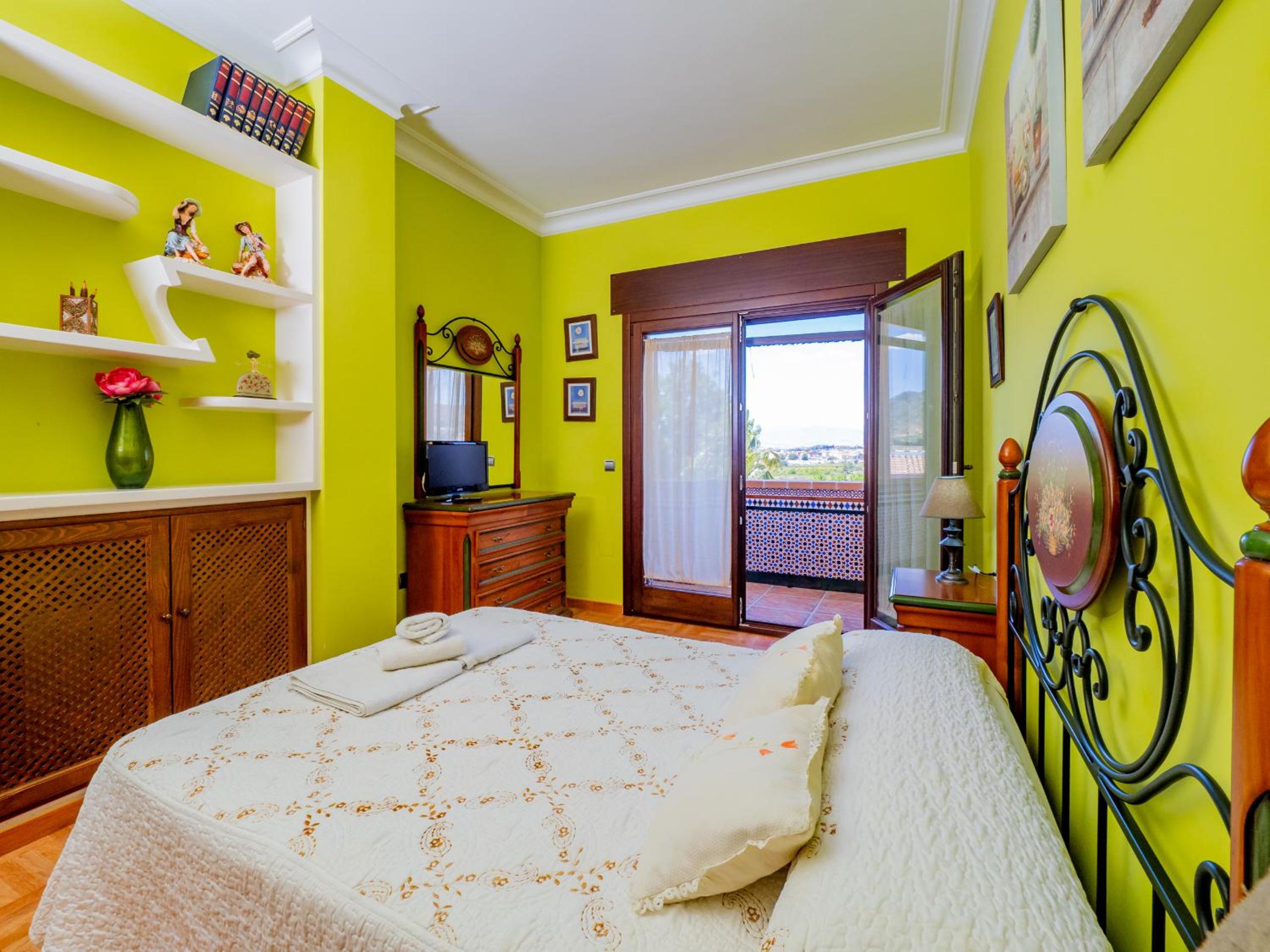 Cubo's Villa Fina & Minigolf included