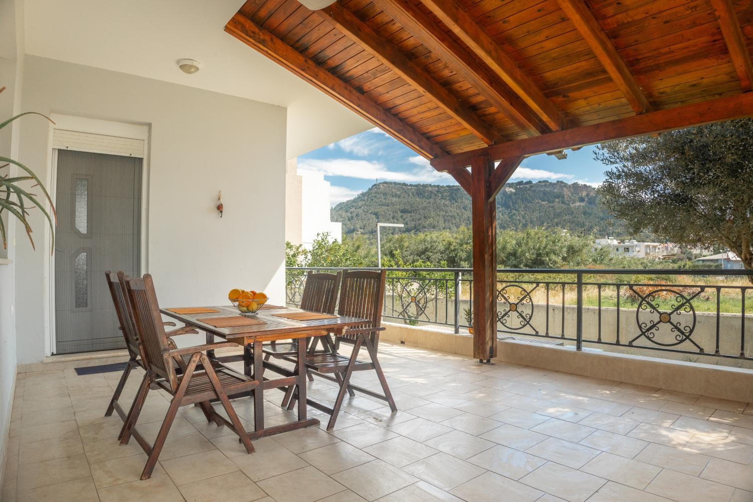 Propodes Luxury Villa