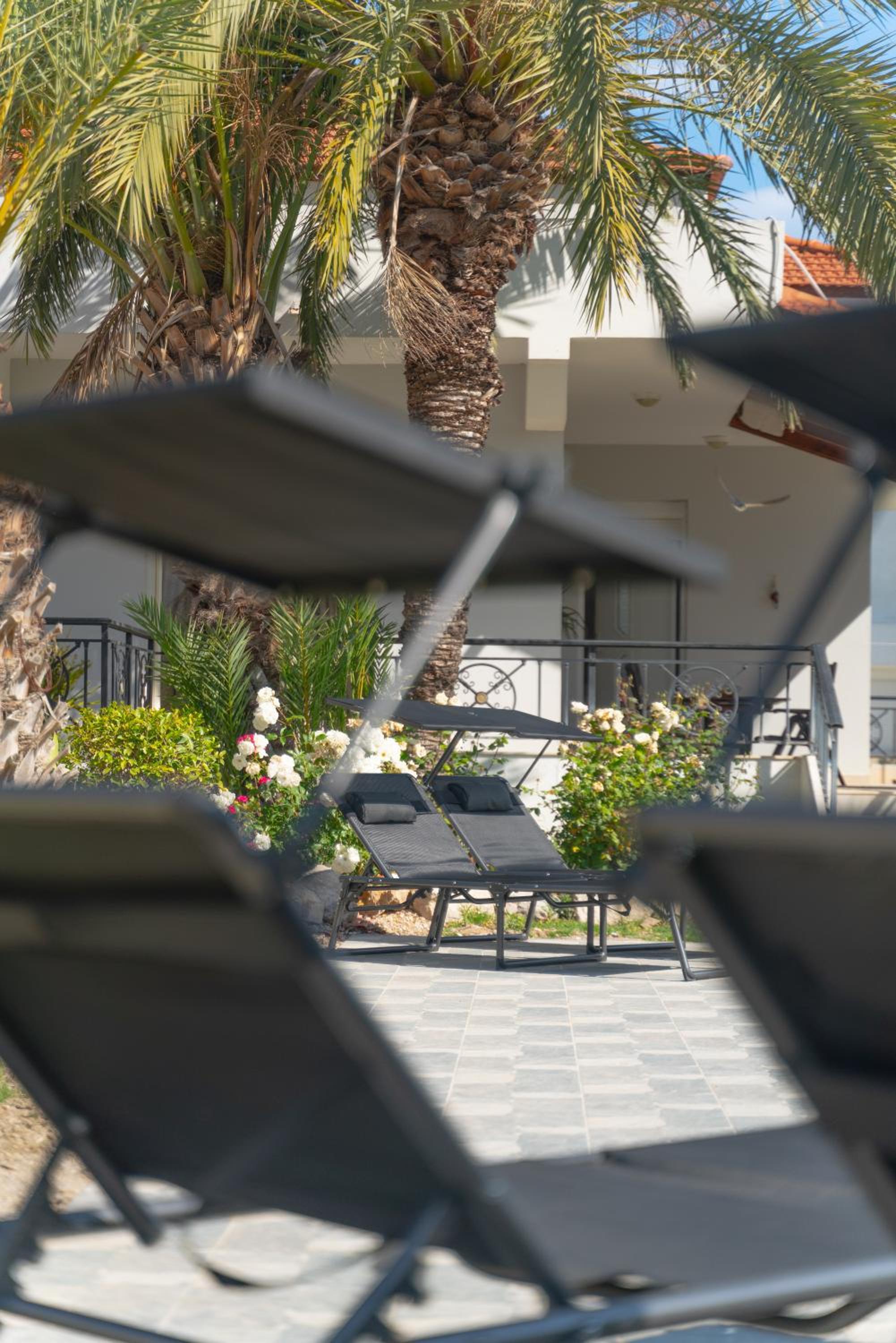 Propodes Luxury Villa