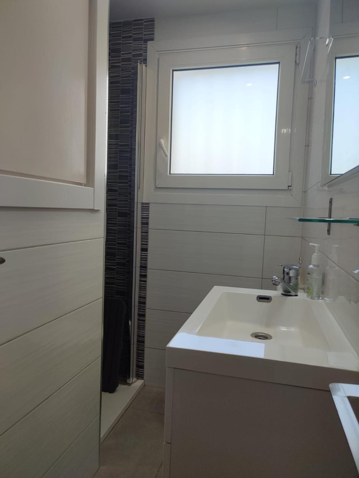 Port Petit casa al canal view 2
