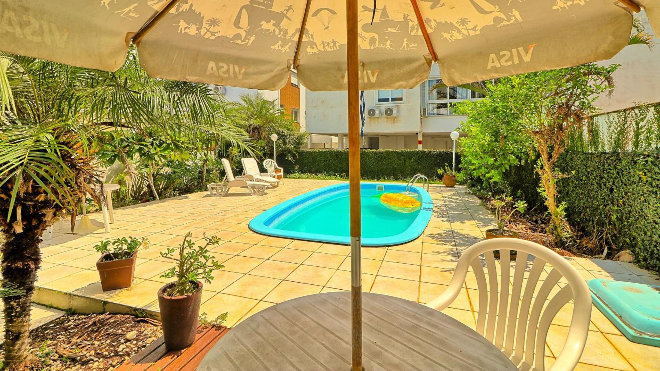 #007 Linda casa piscina enorme na praia de Palmas