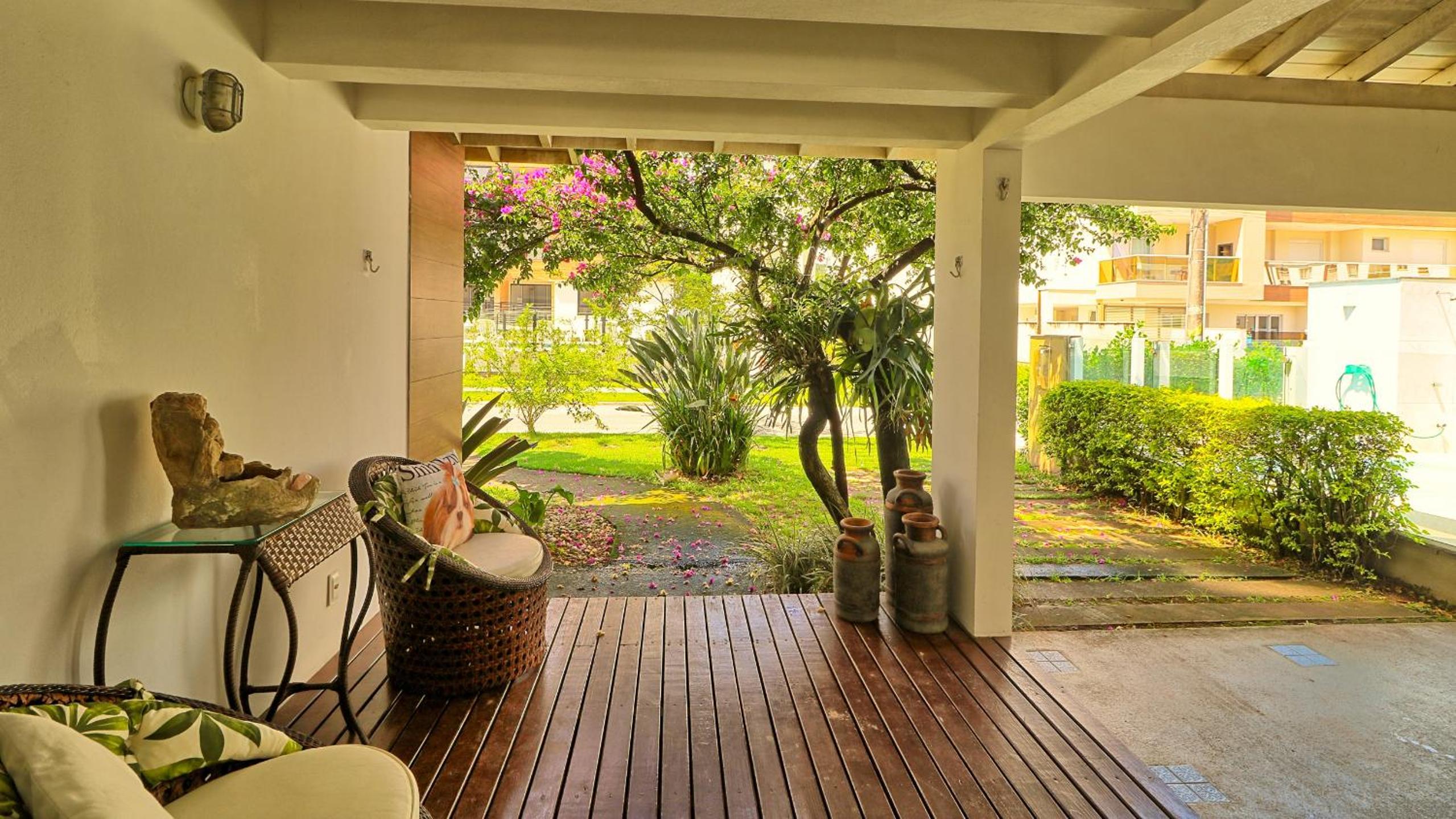 #007 Linda casa piscina enorme na praia de Palmas
