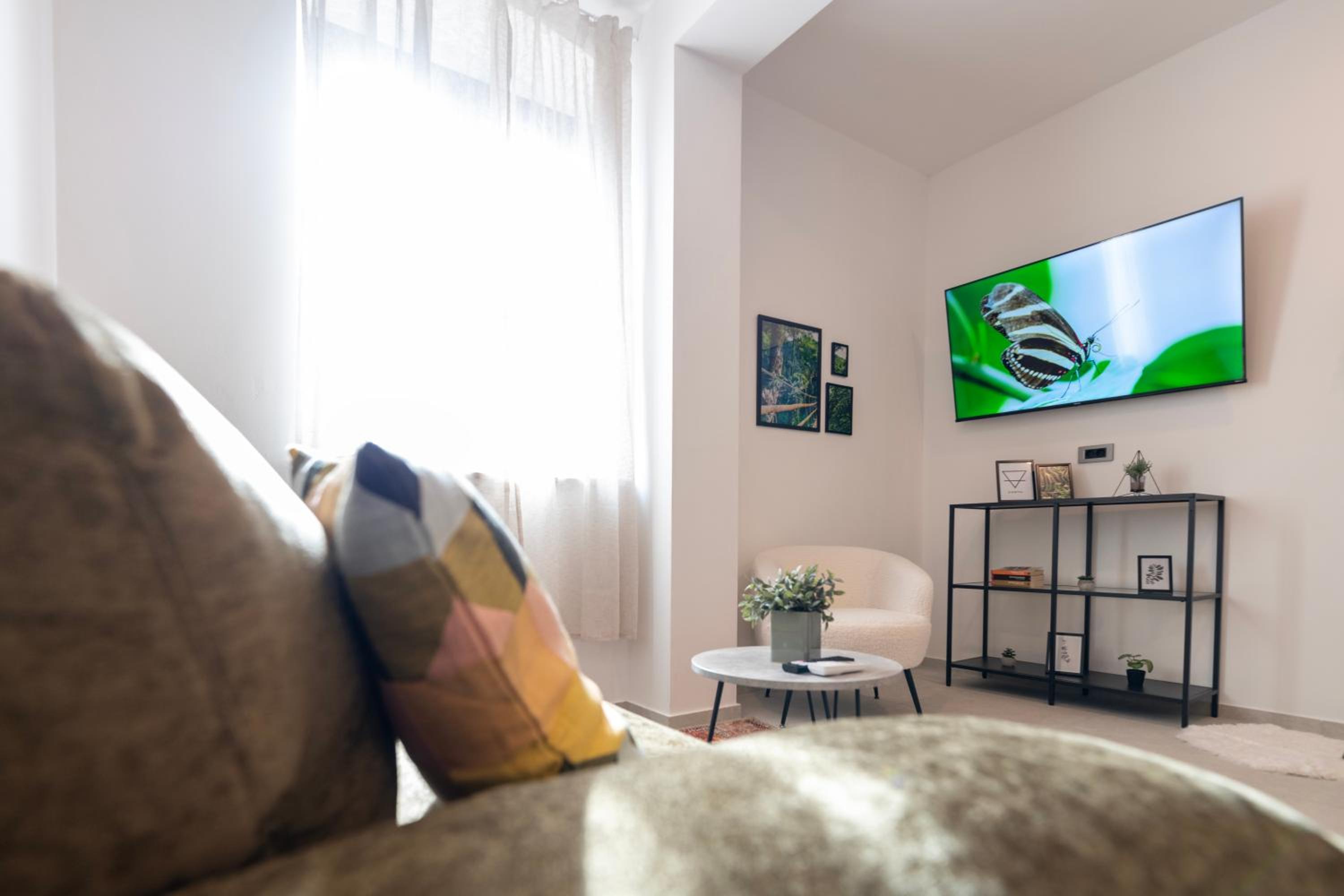 Photo 32