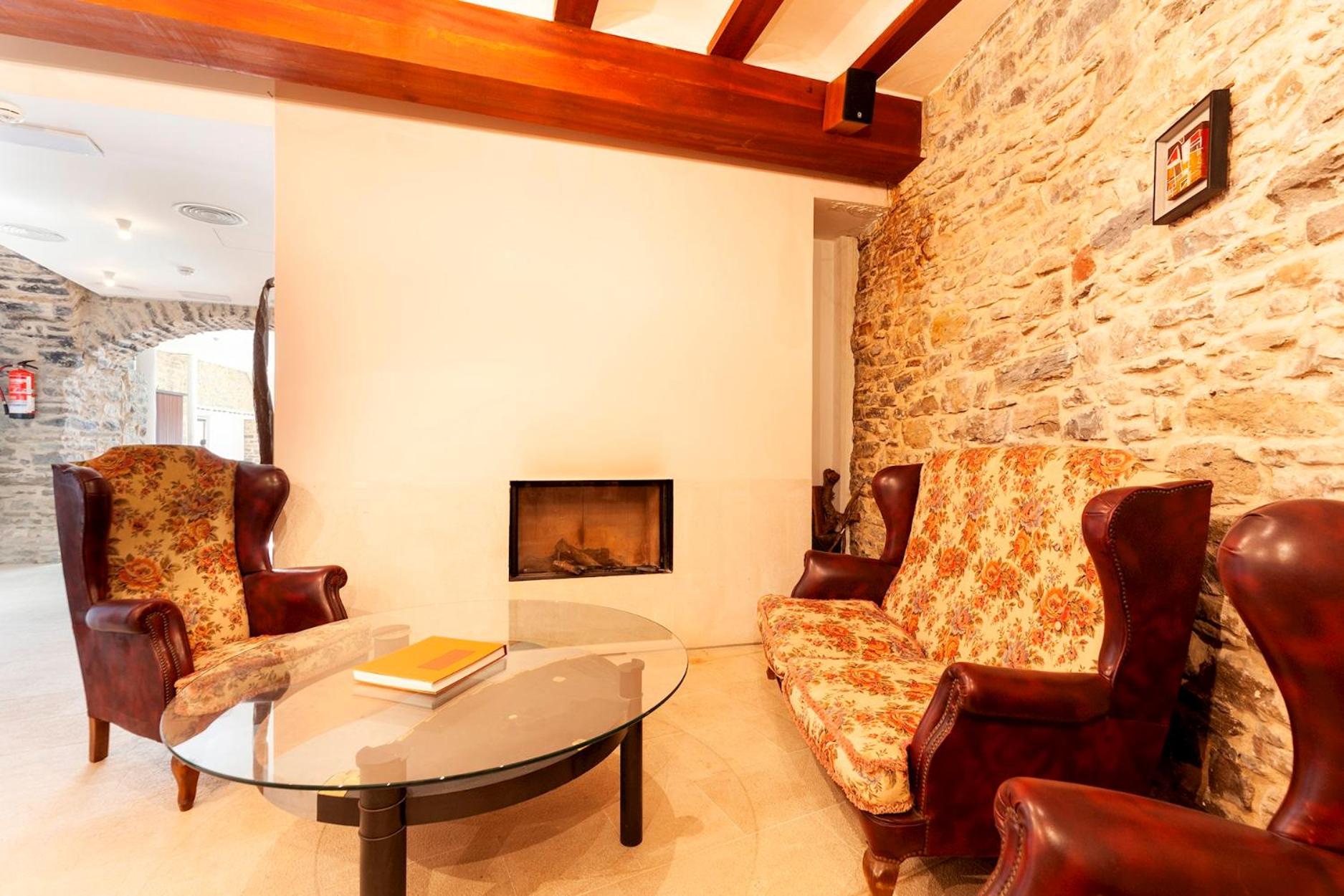 Casa Fumanal - Unique Property for up to 24