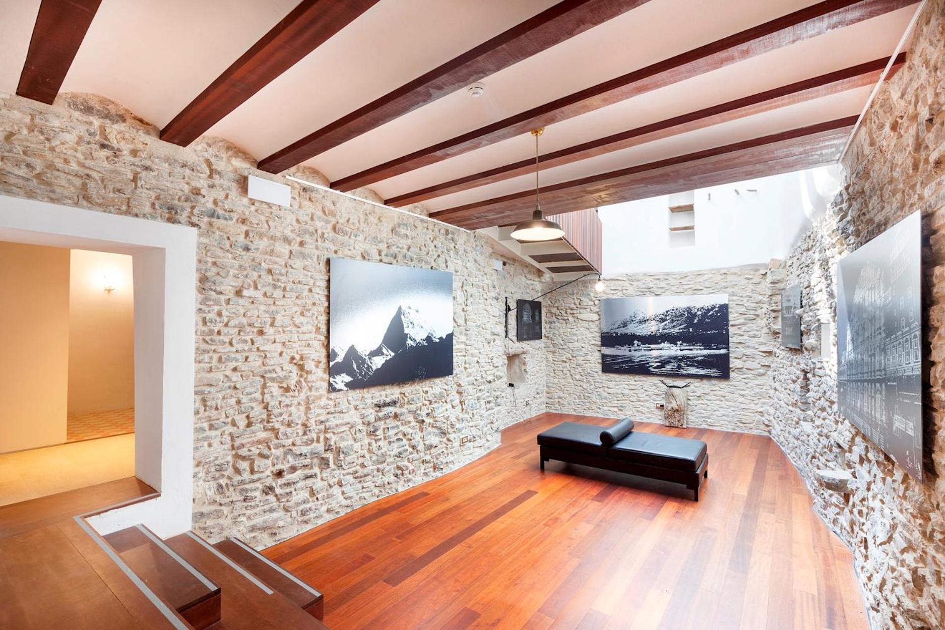 Casa Fumanal - Unique Property for up to 24
