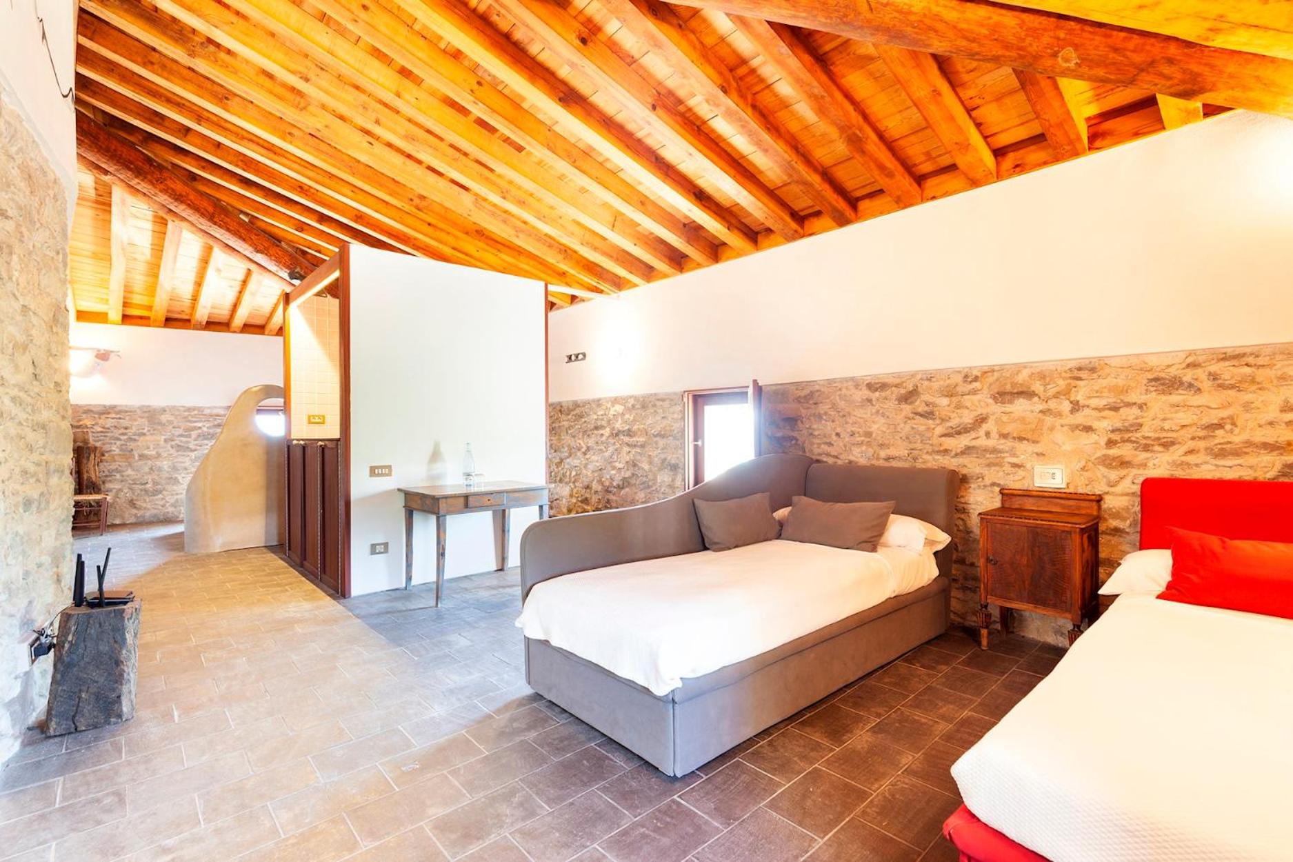 Casa Fumanal - Unique Property for up to 24