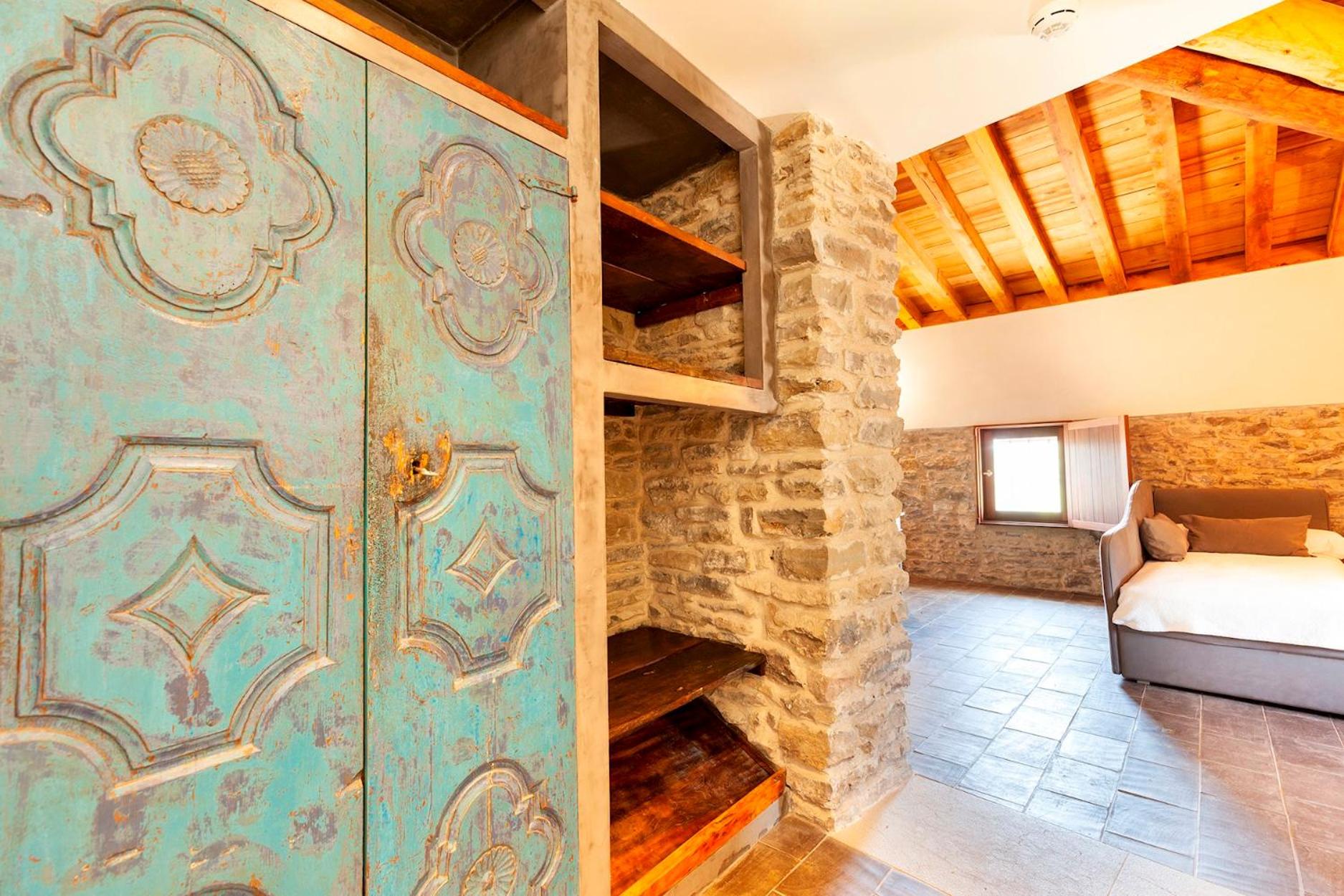 Casa Fumanal - Unique Property for up to 24