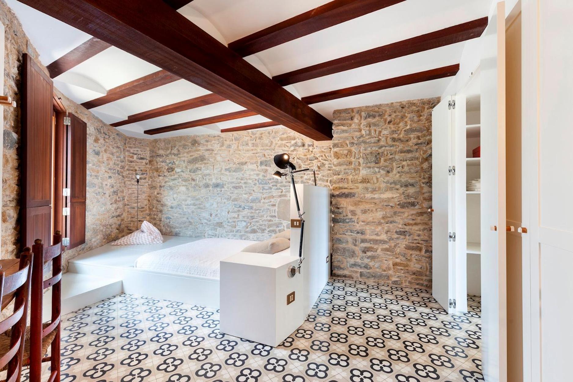 Casa Fumanal - Unique Property for up to 24