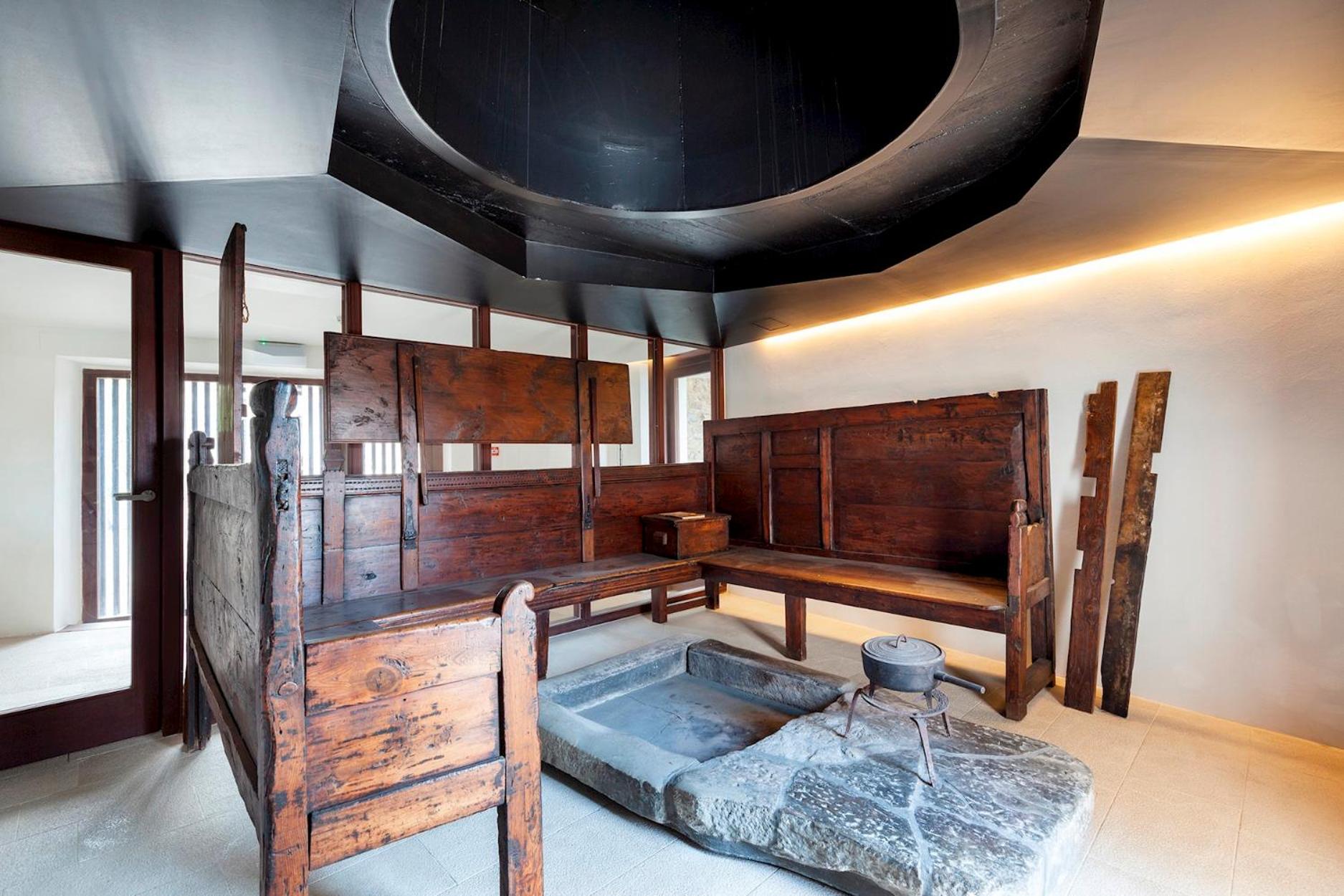 Casa Fumanal - Unique Property for up to 24