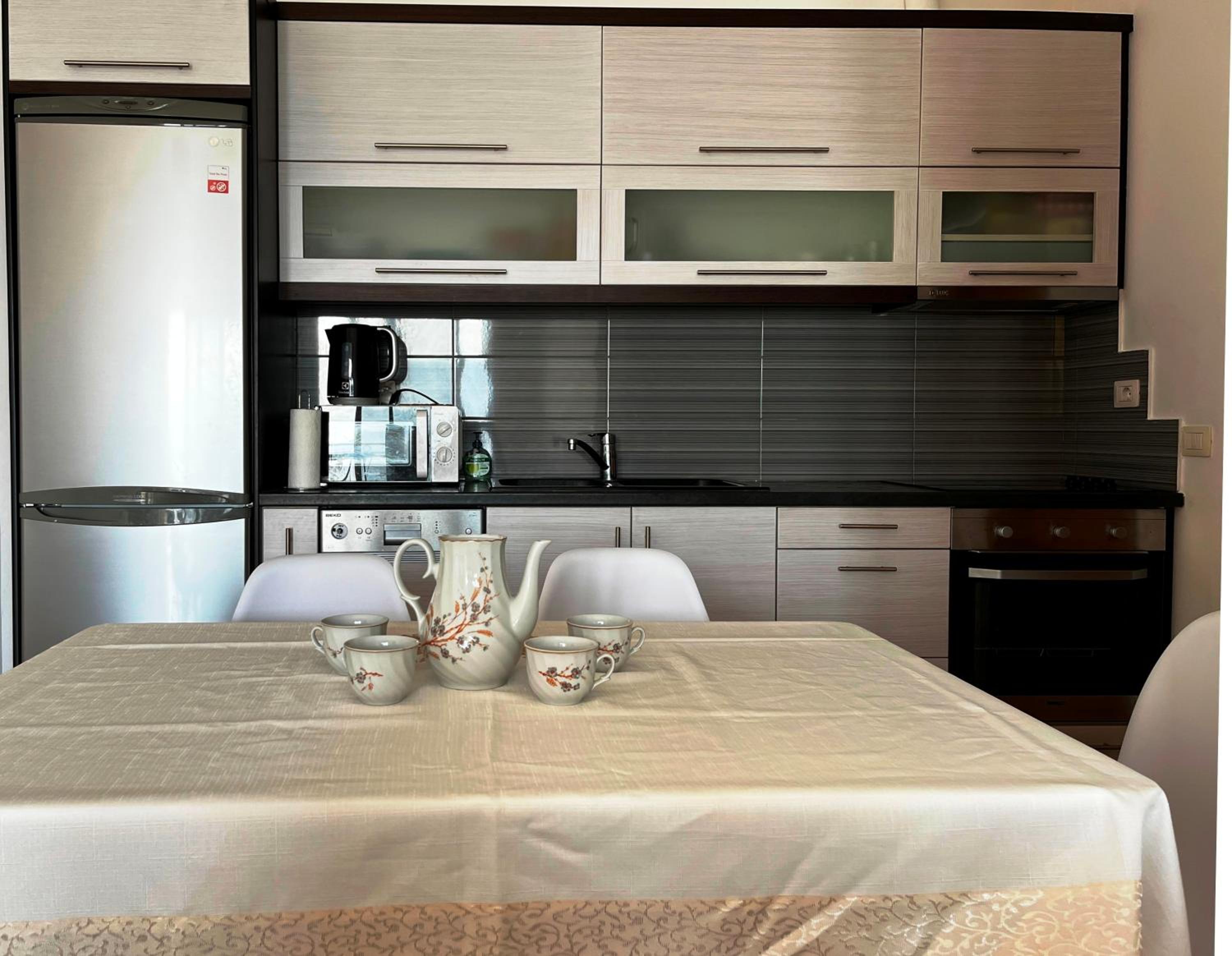 Luxury King and Queen apartment for Royal Holiday
