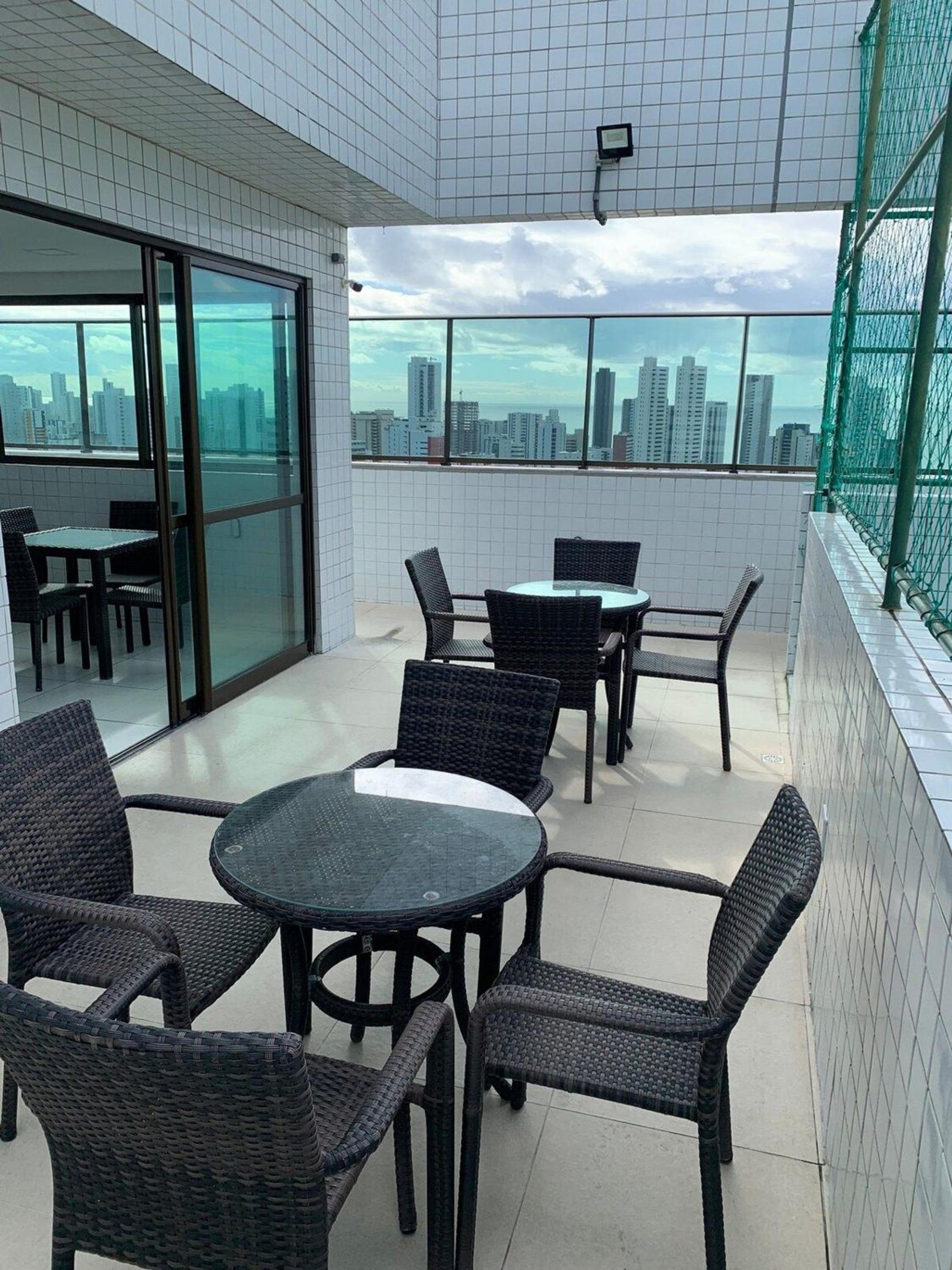 Flat localizado a 200m Shopping Recife, bem Perto da Praia de Boa Viagem e com Wi-Fi 400Mbps