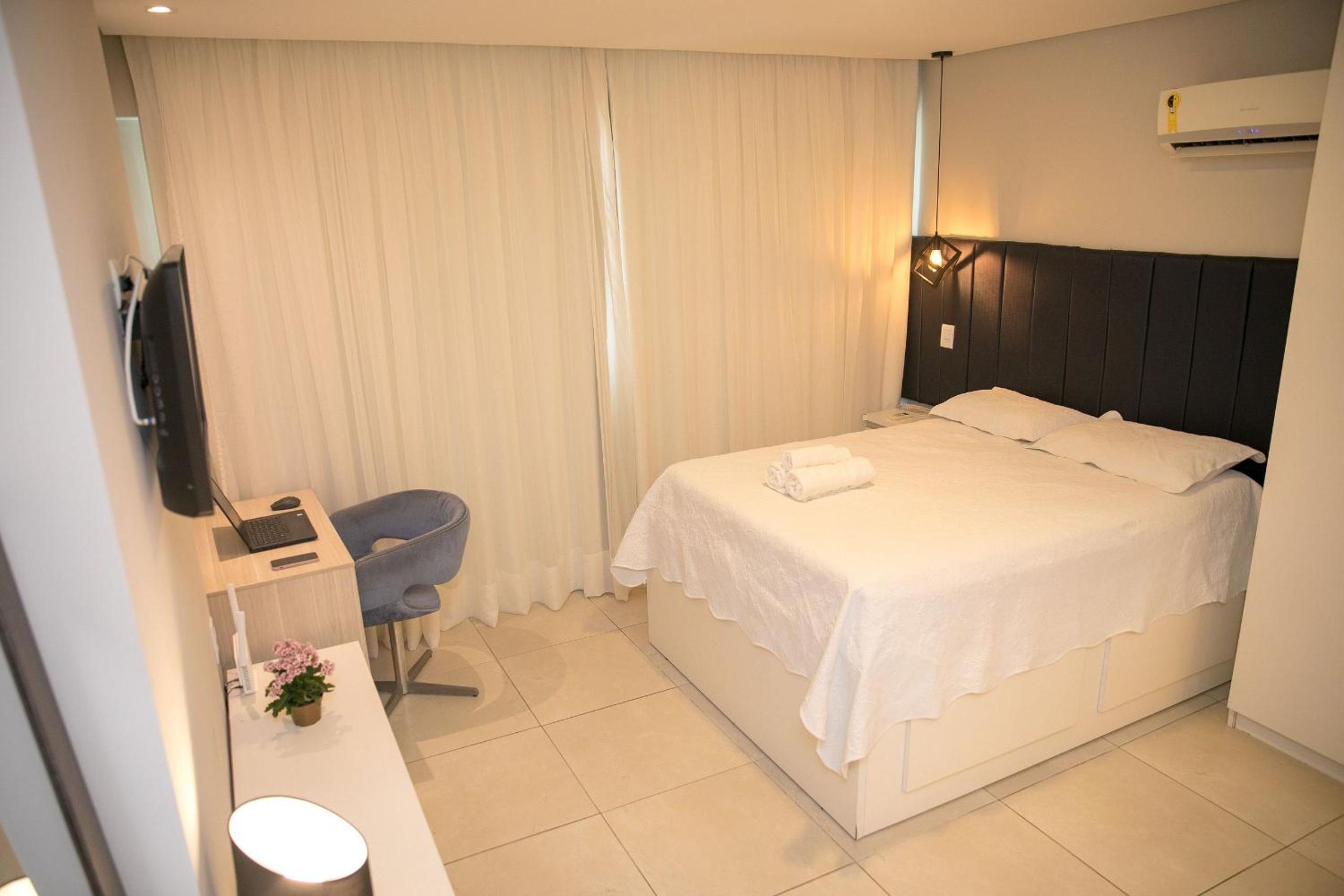 Flat localizado a 200m Shopping Recife, bem Perto da Praia de Boa Viagem e com Wi-Fi 400Mbps
