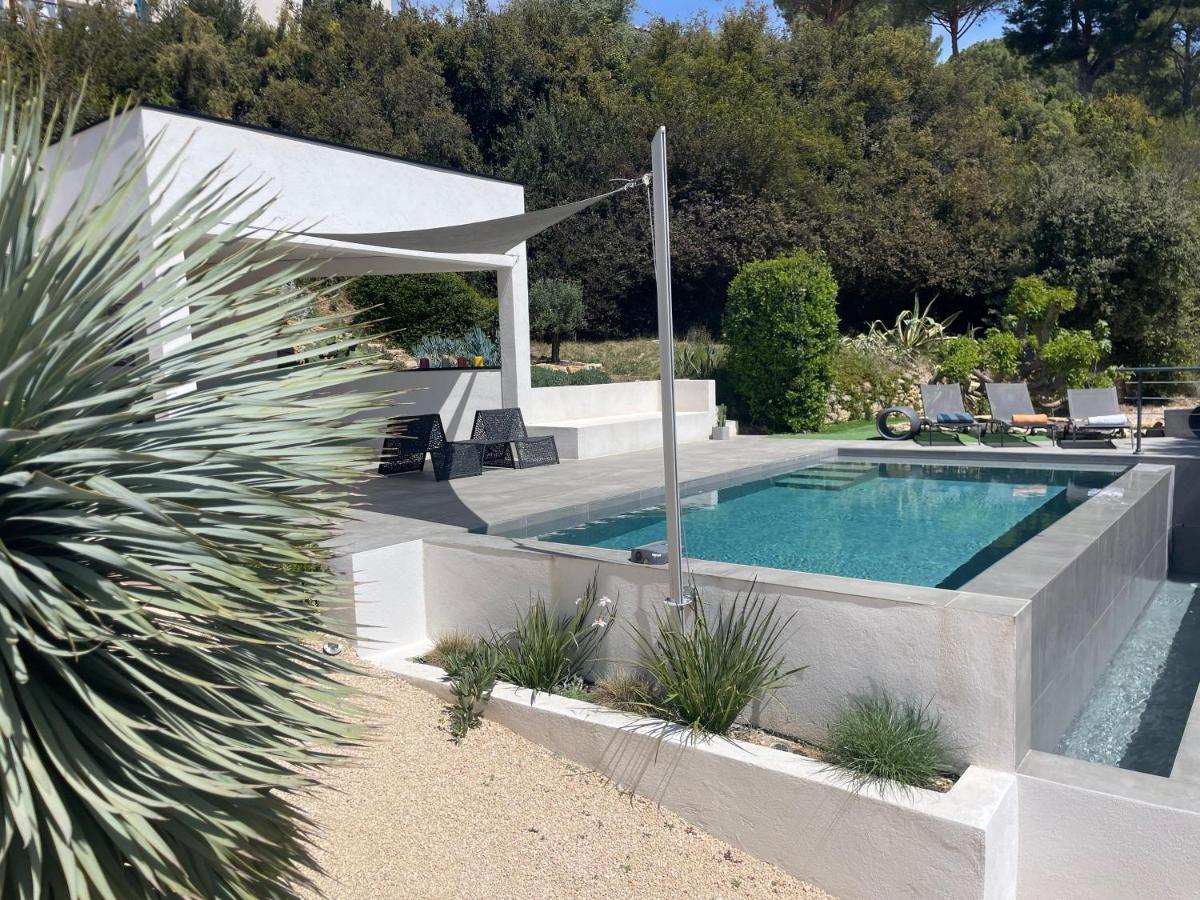 Villa Canadeau view 5
