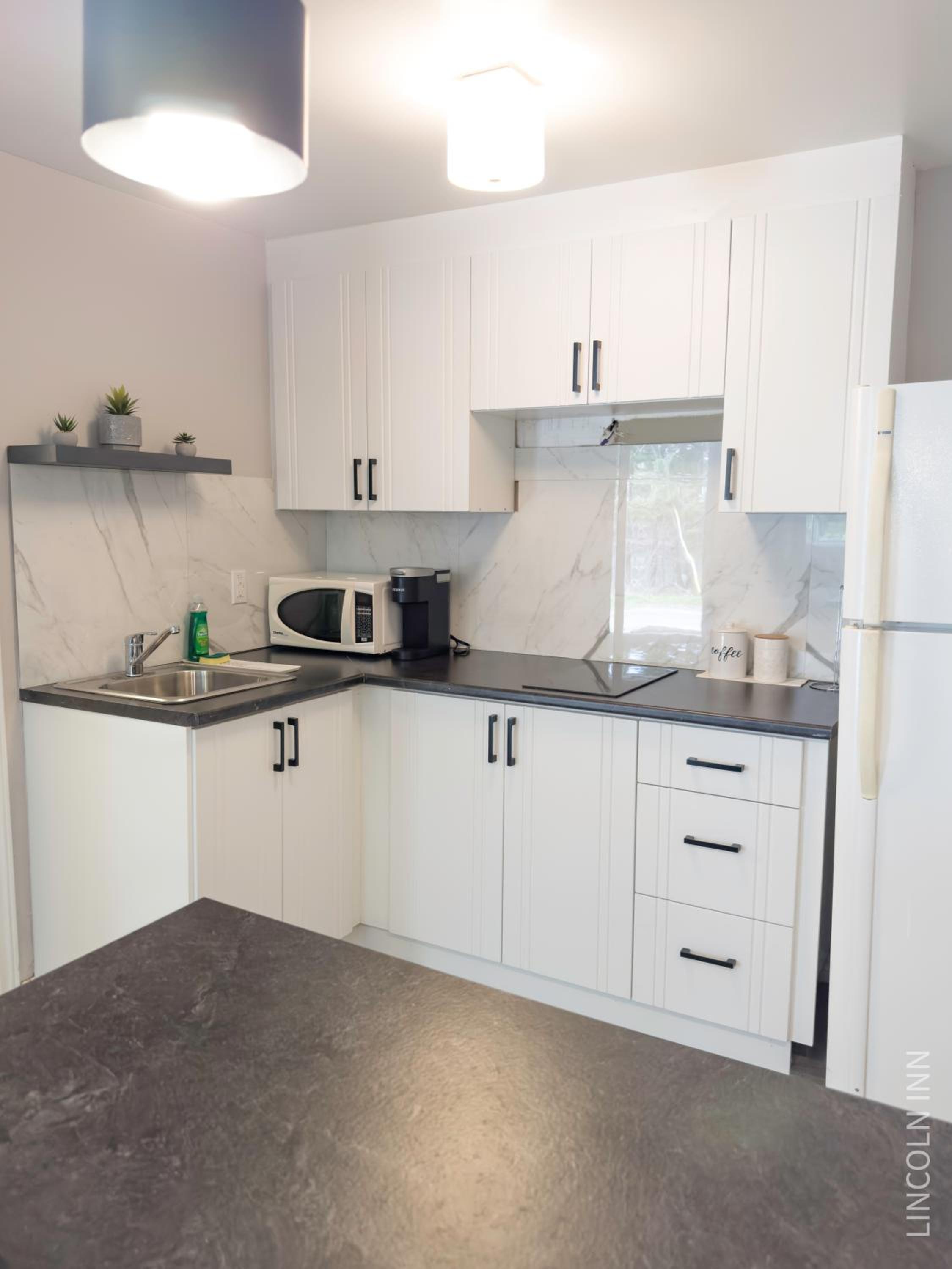 Fredericton Vacations - Lincoln Inn Fredericton - Property Image 3