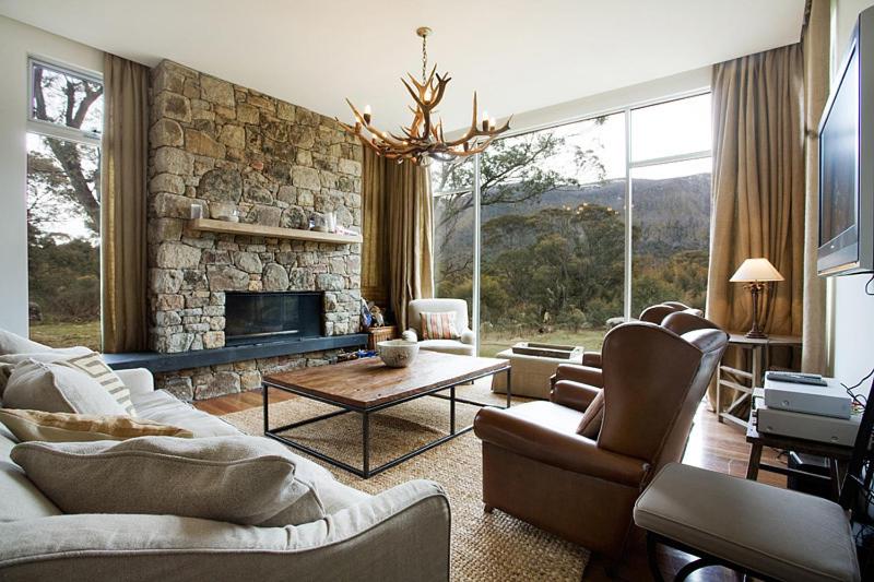 Oaks Lake Crackenback Resort