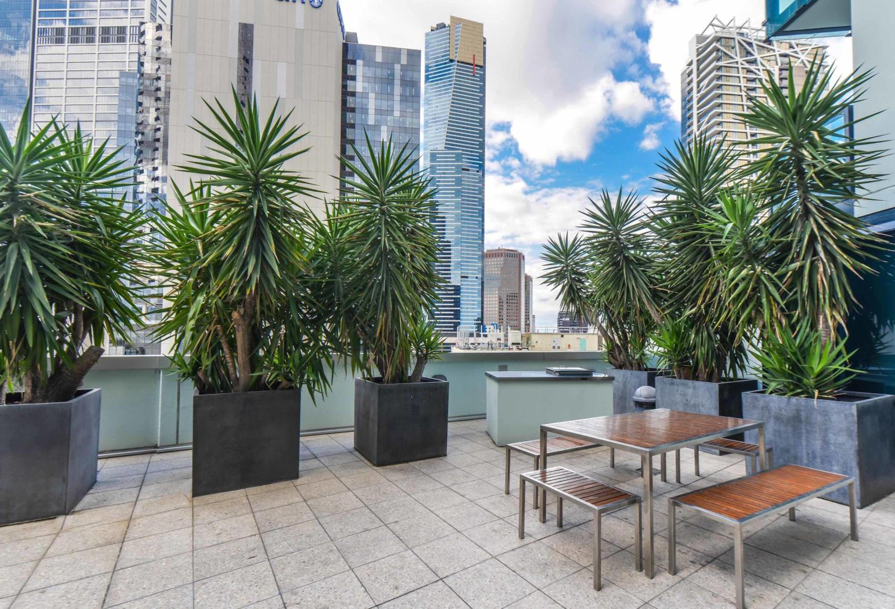StayCentral - Cityviews on City Road Southbank