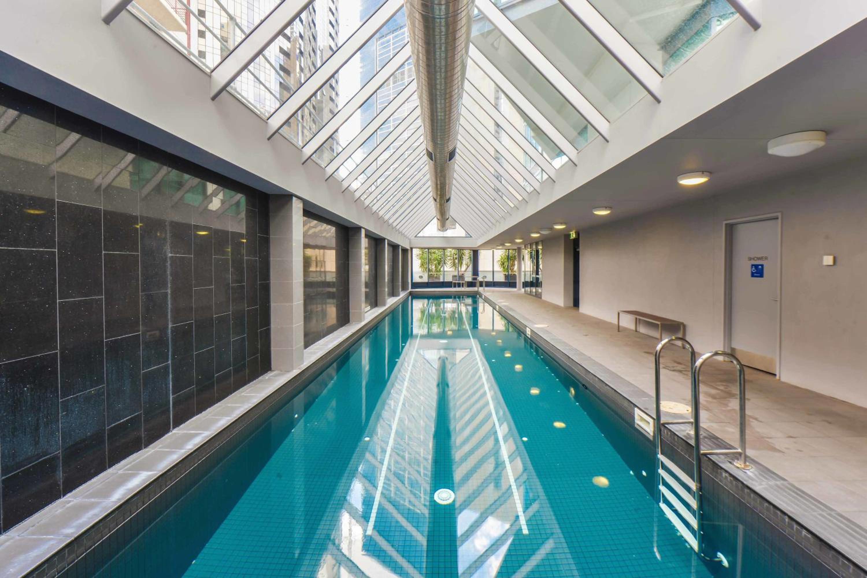 StayCentral - Cityviews on City Road Southbank