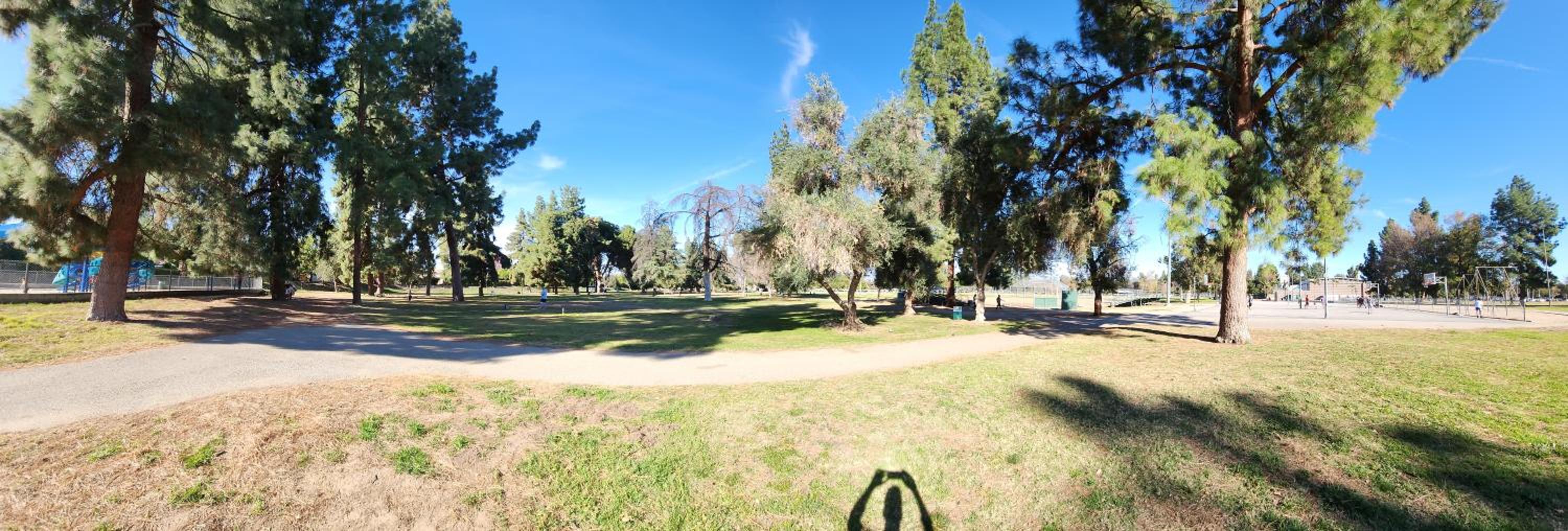 4 BR Encino Home w/ Amazing Yard, Near Everything - Property Image 32
