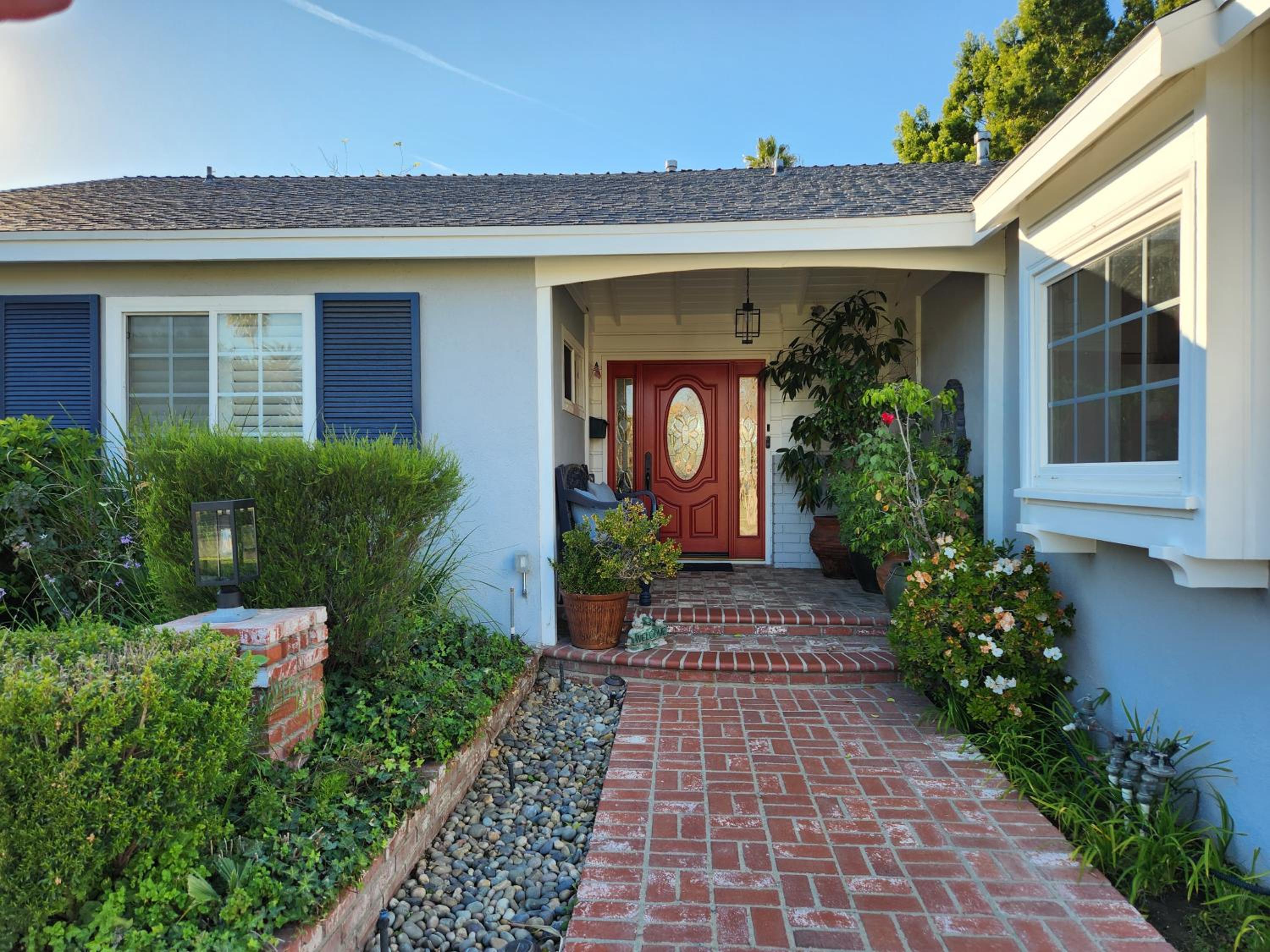 4 BR Encino Home w/ Amazing Yard, Near Everything - Property Image 82