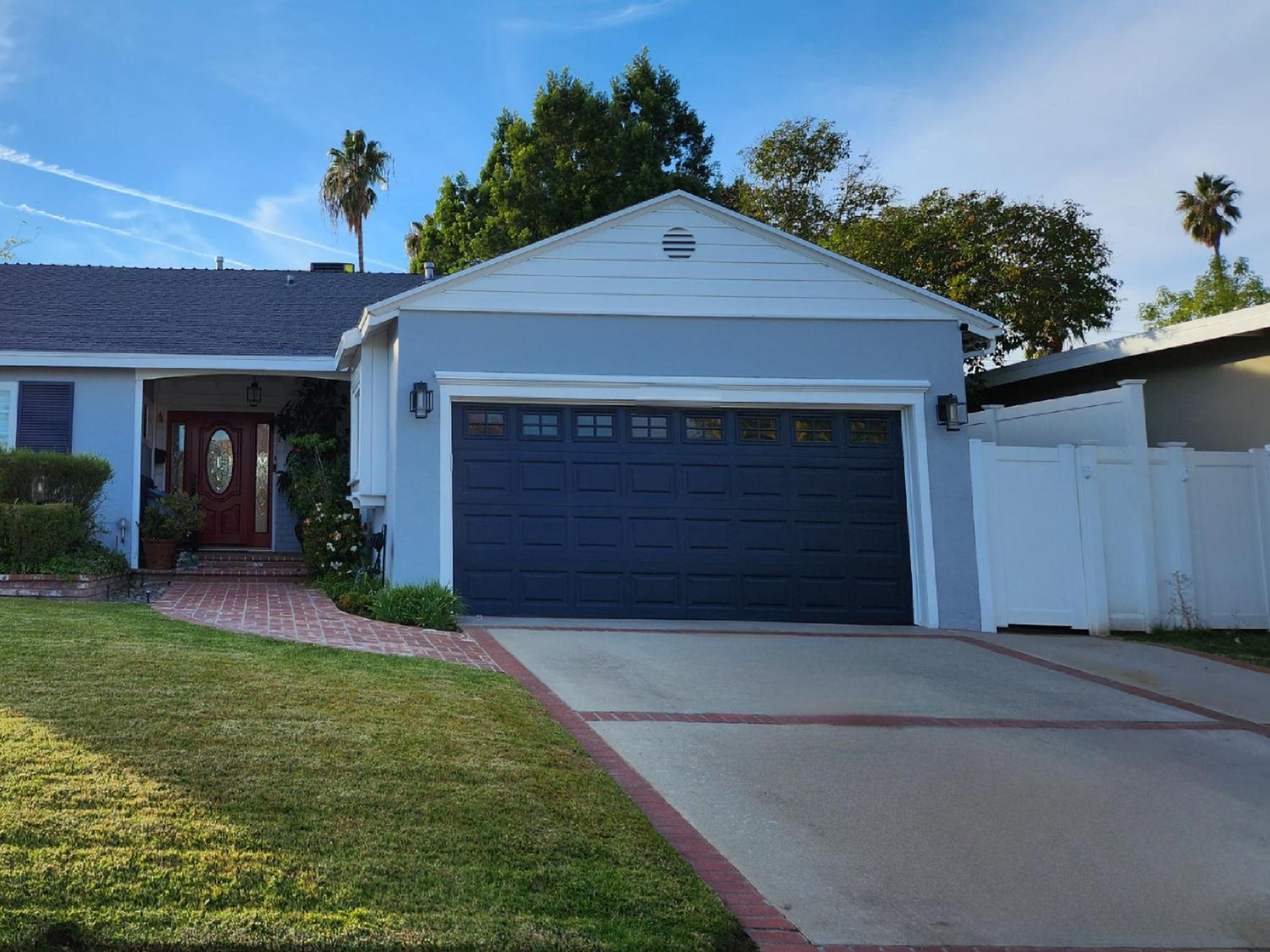 4 BR Encino Home w/ Amazing Yard, Near Everything - Property Image 15