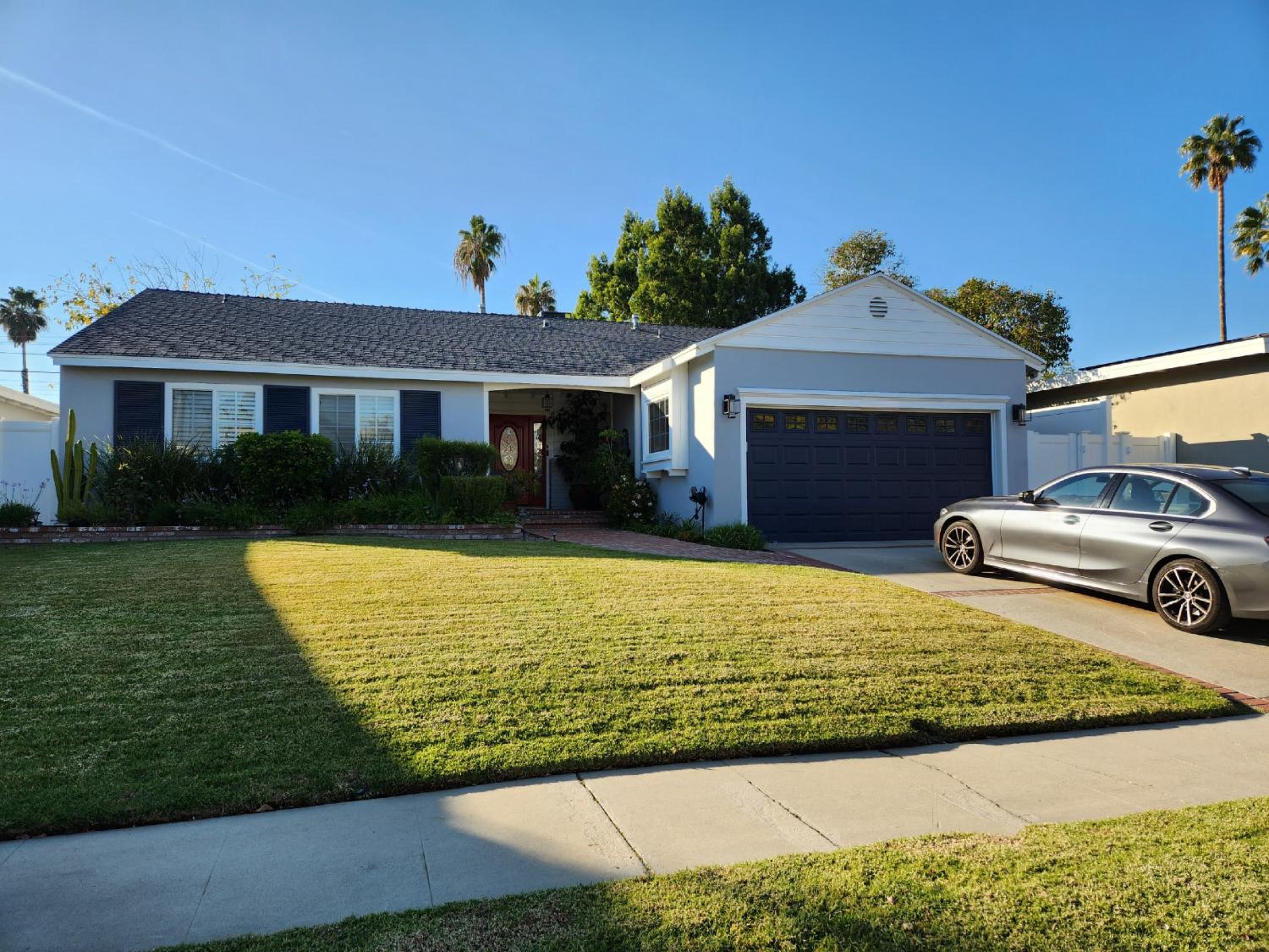 4 BR Encino Home w/ Amazing Yard, Near Everything - Property Image 29