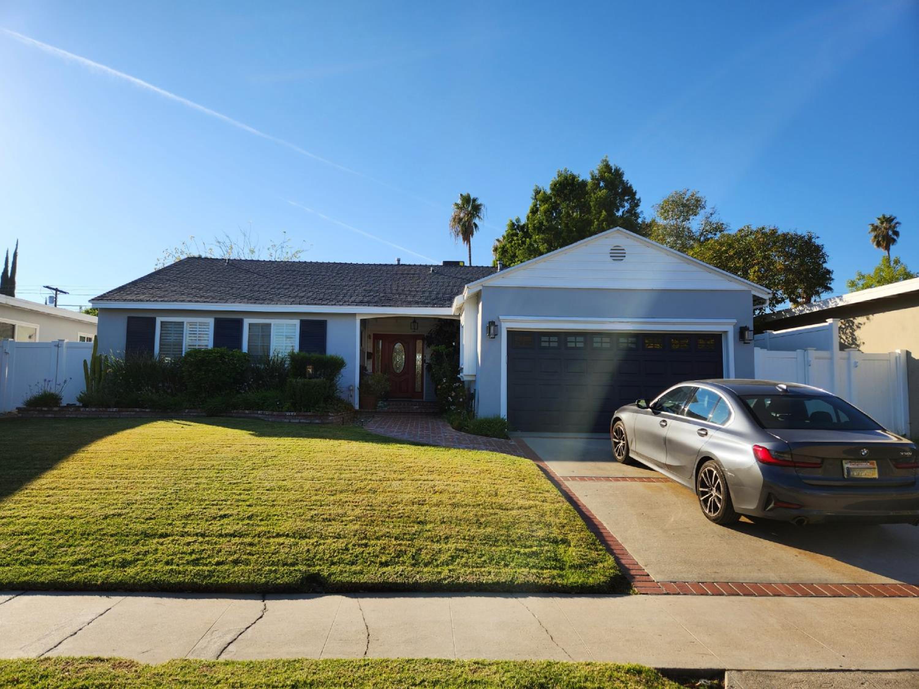4 BR Encino Home w/ Amazing Yard, Near Everything - Property Image 83