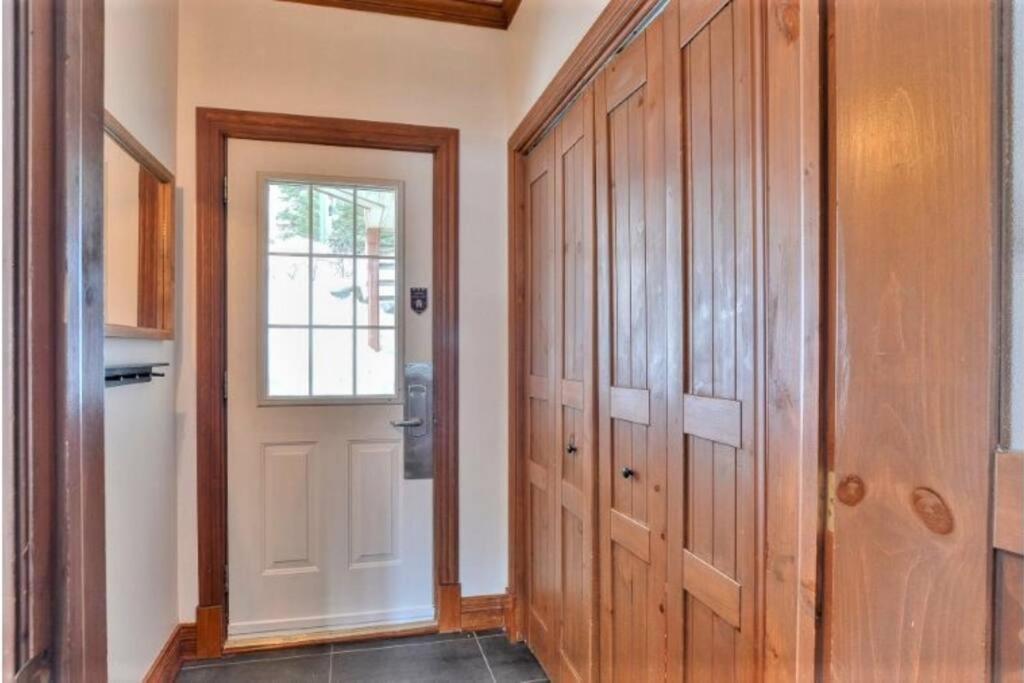 Tremblant Prestige - Plateau 230-3