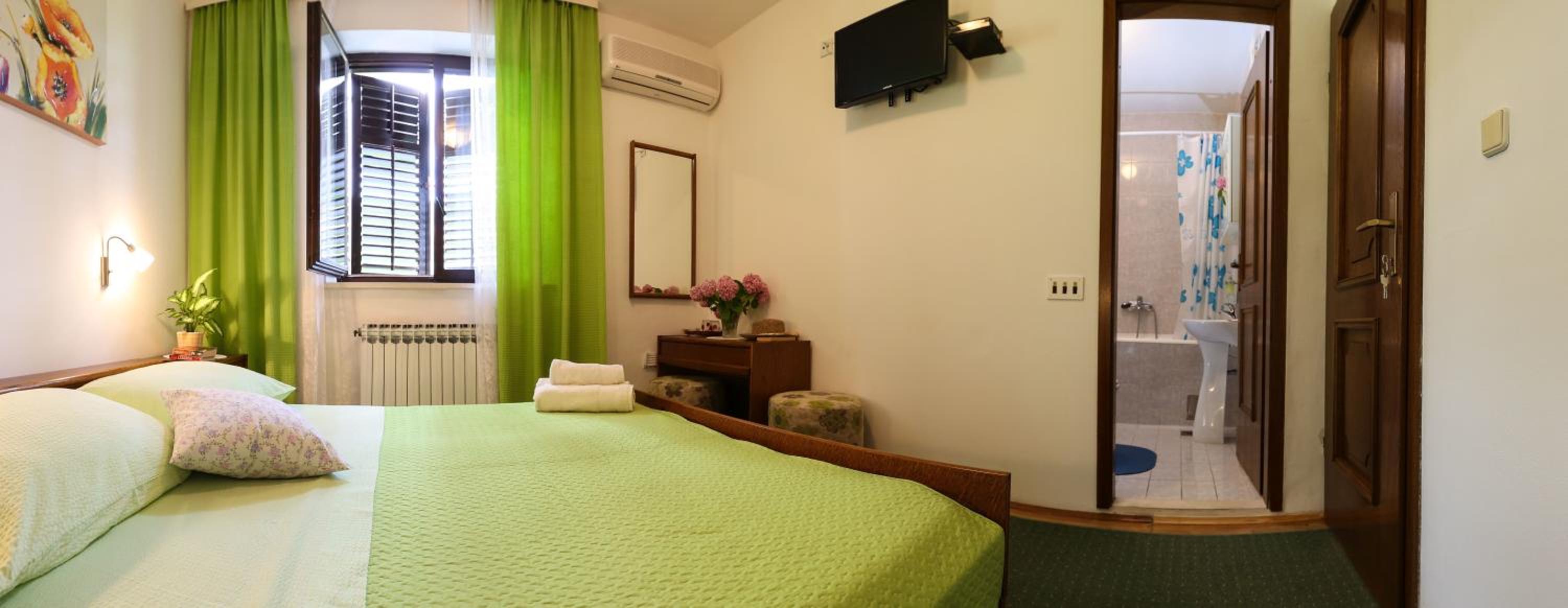 Rooms Cvetka