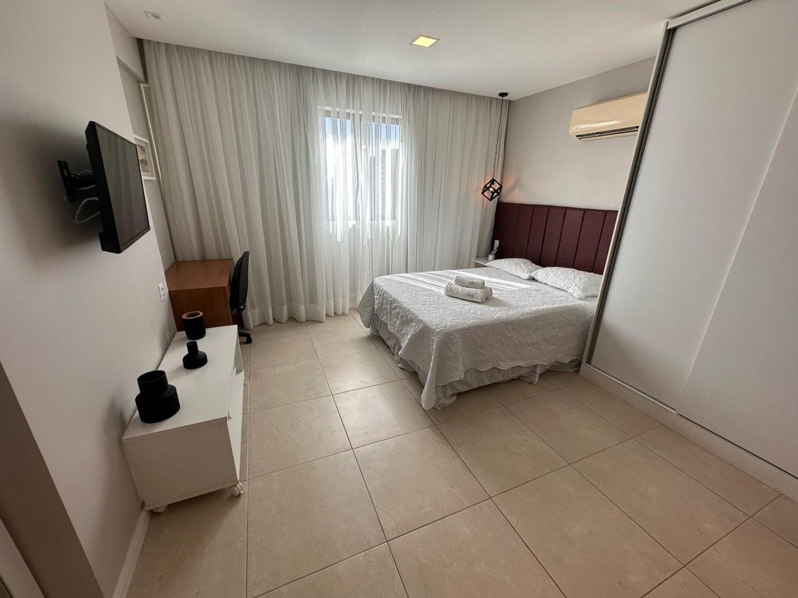Flat localizado a 200m Shopping Recife, bem Perto da Praia de Boa Viagem e com Wi-Fi 400Mbps
