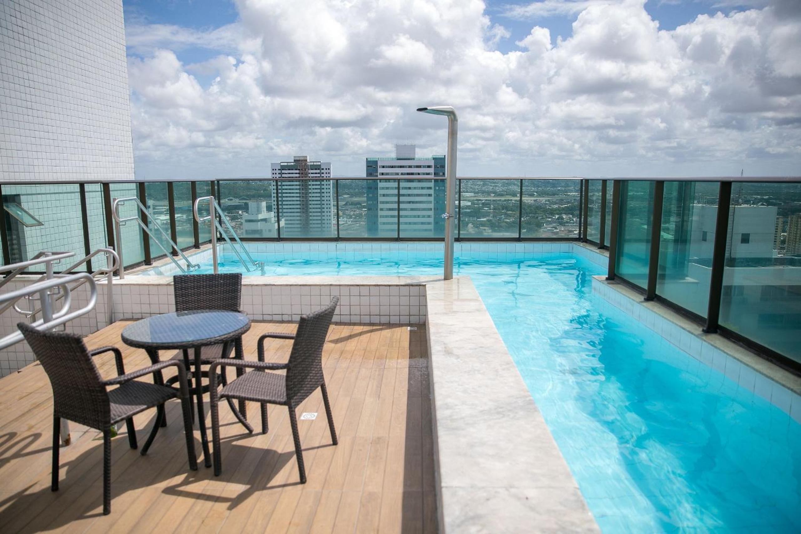 Flat localizado a 200m Shopping Recife, bem Perto da Praia de Boa Viagem e com Wi-Fi 400Mbps