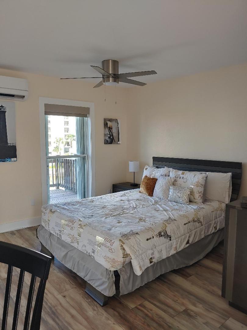 Bay Tree C4 view 3