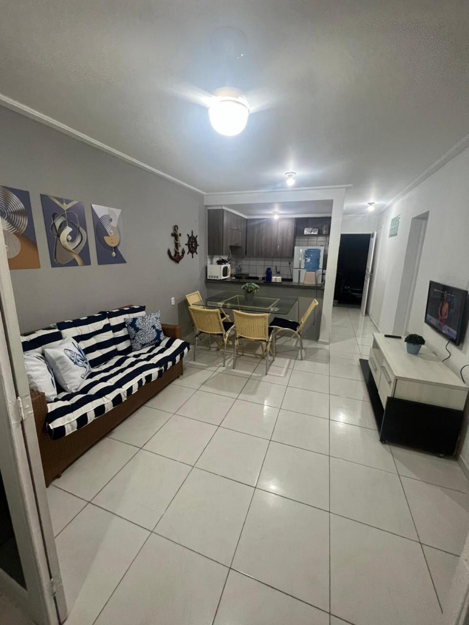 Apartamento 2 quartos a 230mts da Praia do Futuro com lazer completo 19