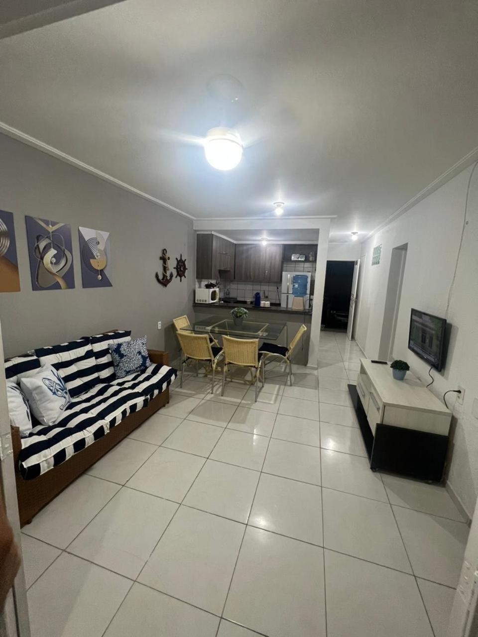 Apartamento 2 quartos a 230mts da Praia do Futuro com lazer completo 19