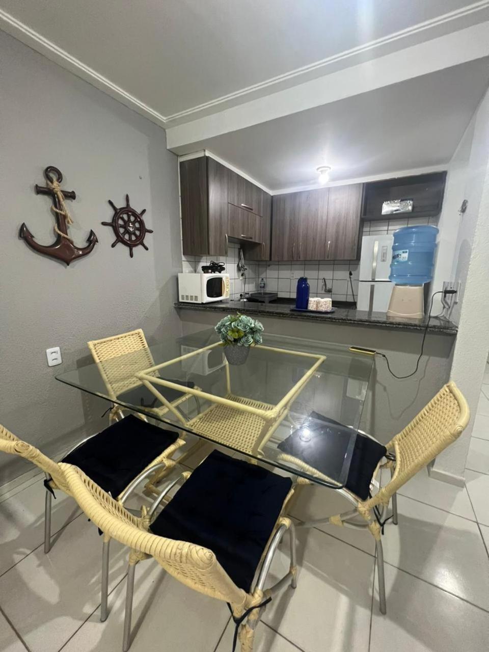 Apartamento 2 quartos a 230mts da Praia do Futuro com lazer completo 19