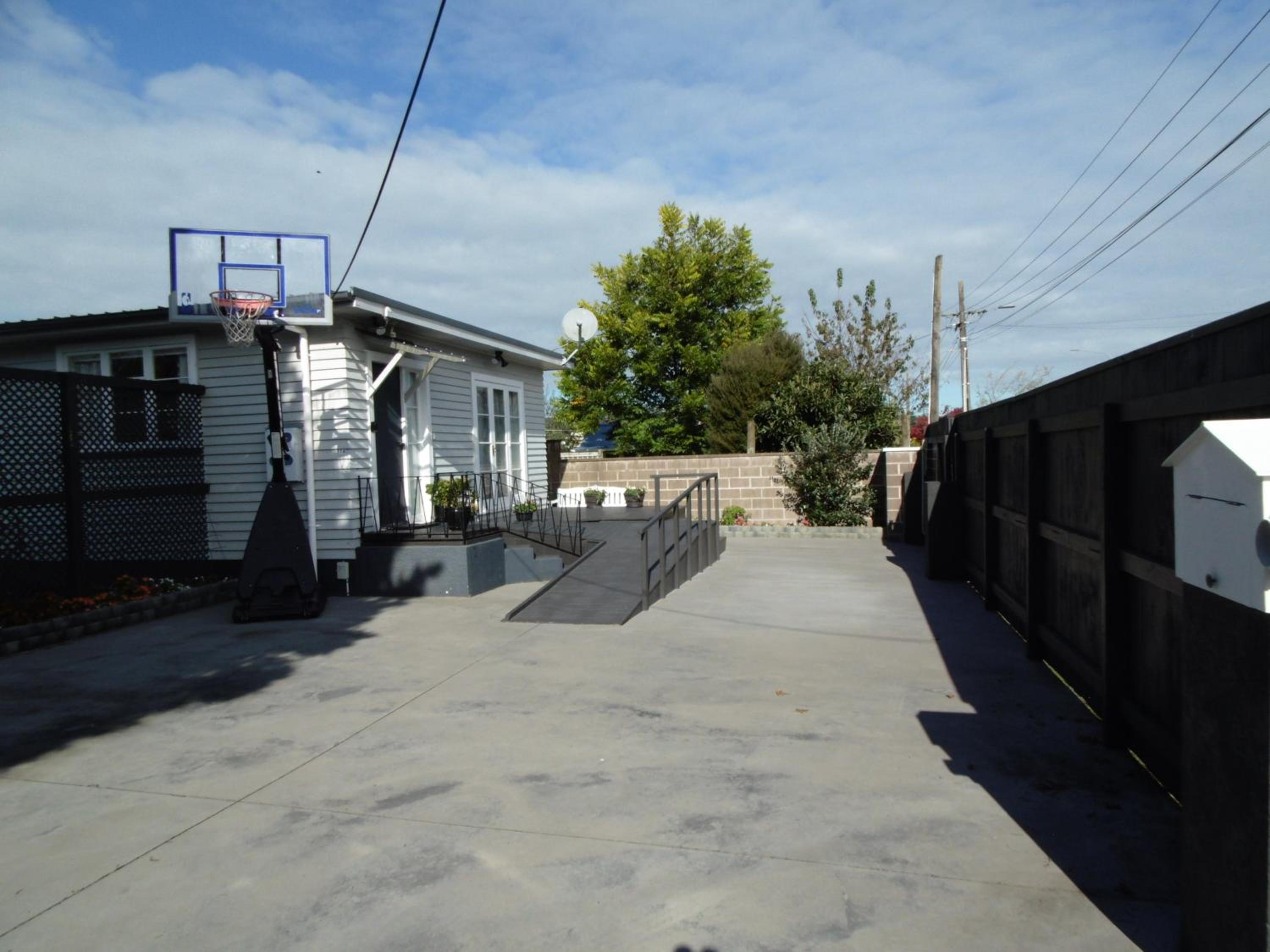 Photo 49